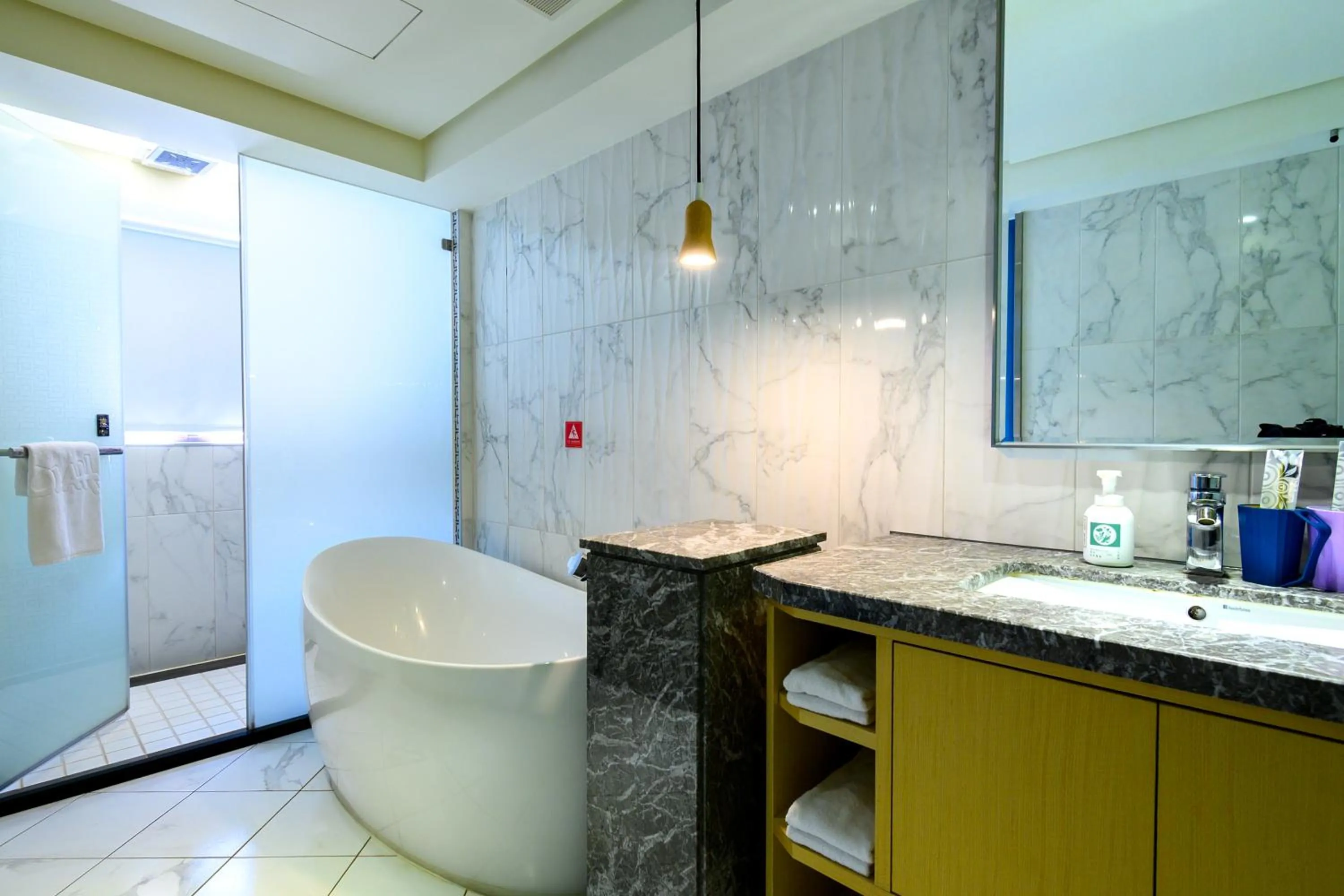 Bathroom in Olah Poshtel Taichung Wenxin