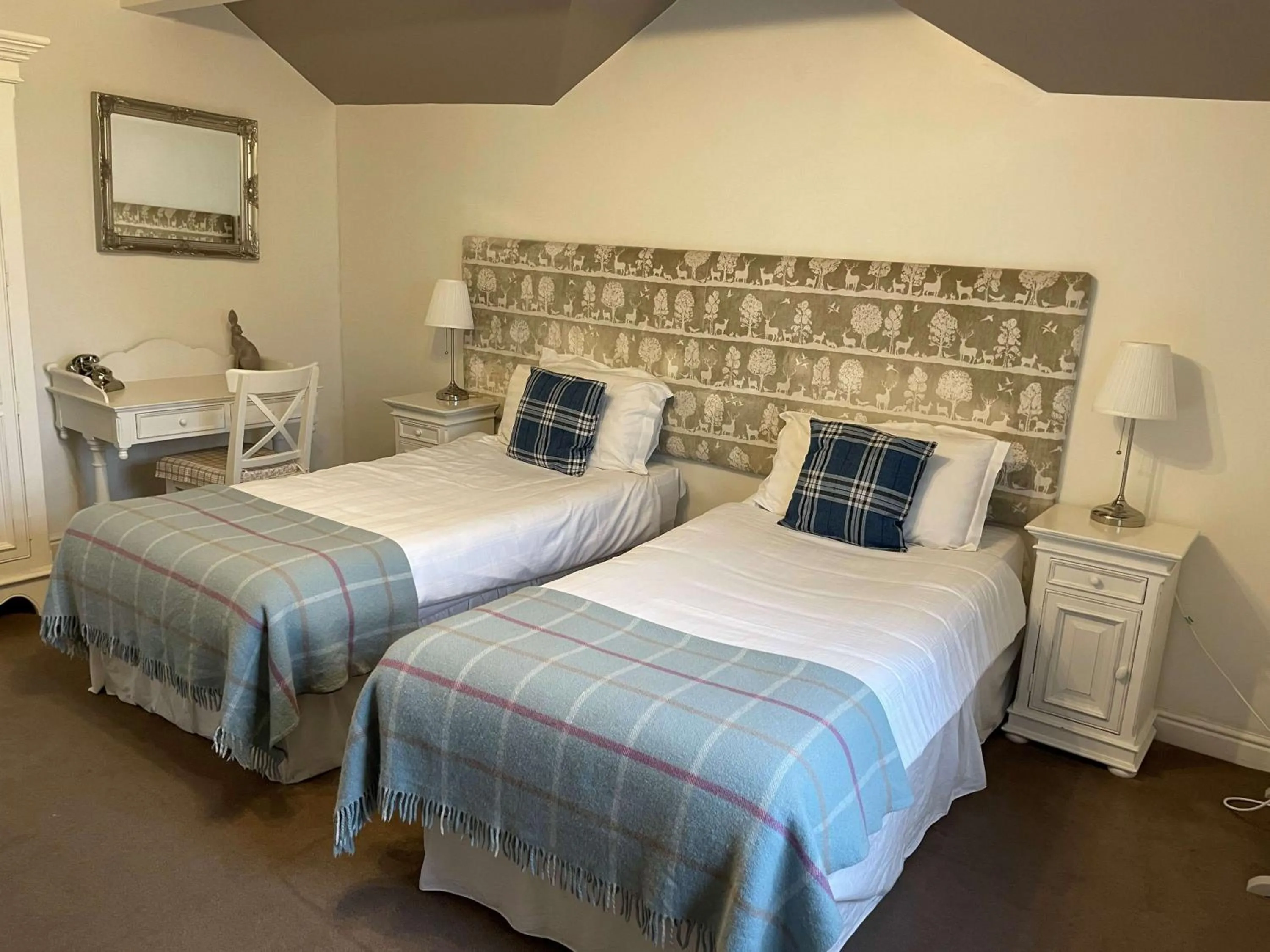 Bedroom, Bed in OYO New Inn Hotel