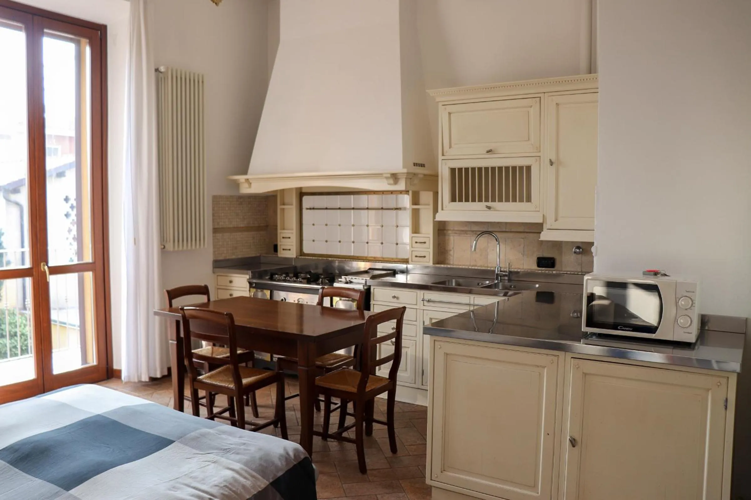 kitchen in La Corte di Brusuglio Apartments