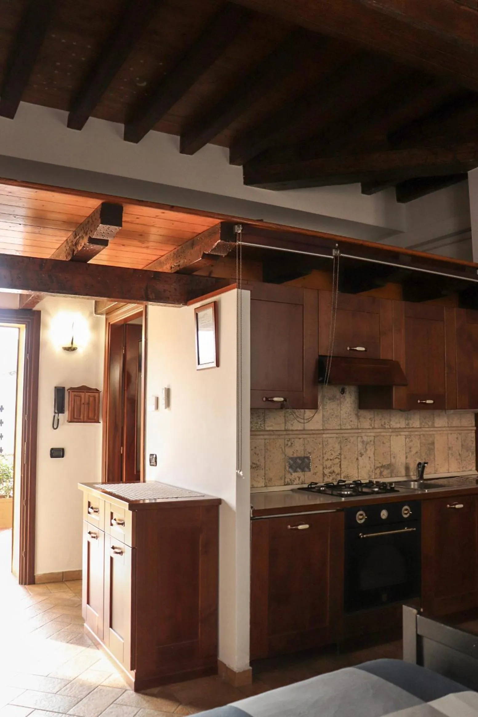 Kitchen or kitchenette in La Corte di Brusuglio Apartments