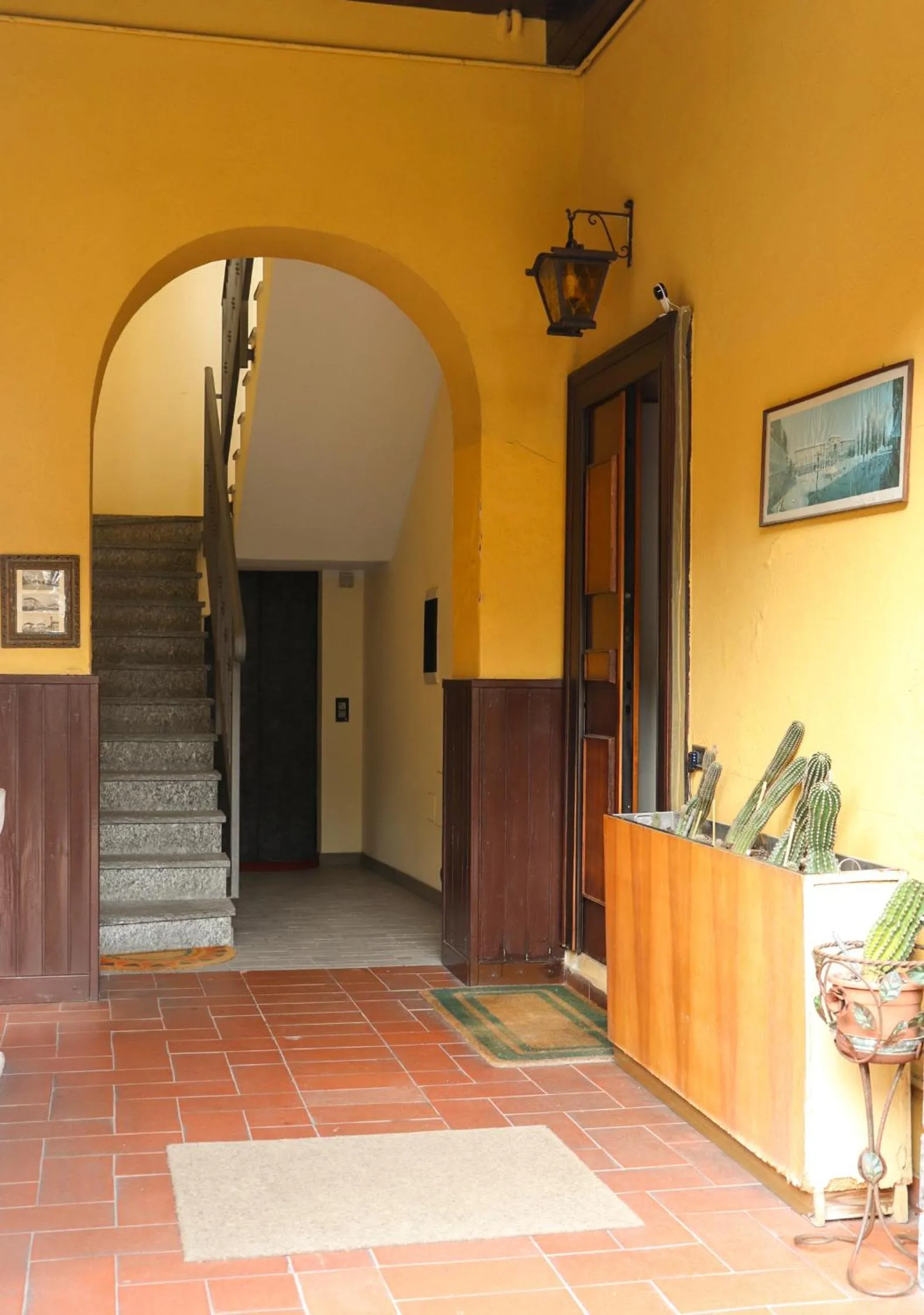 Facade/entrance in La Corte di Brusuglio Apartments