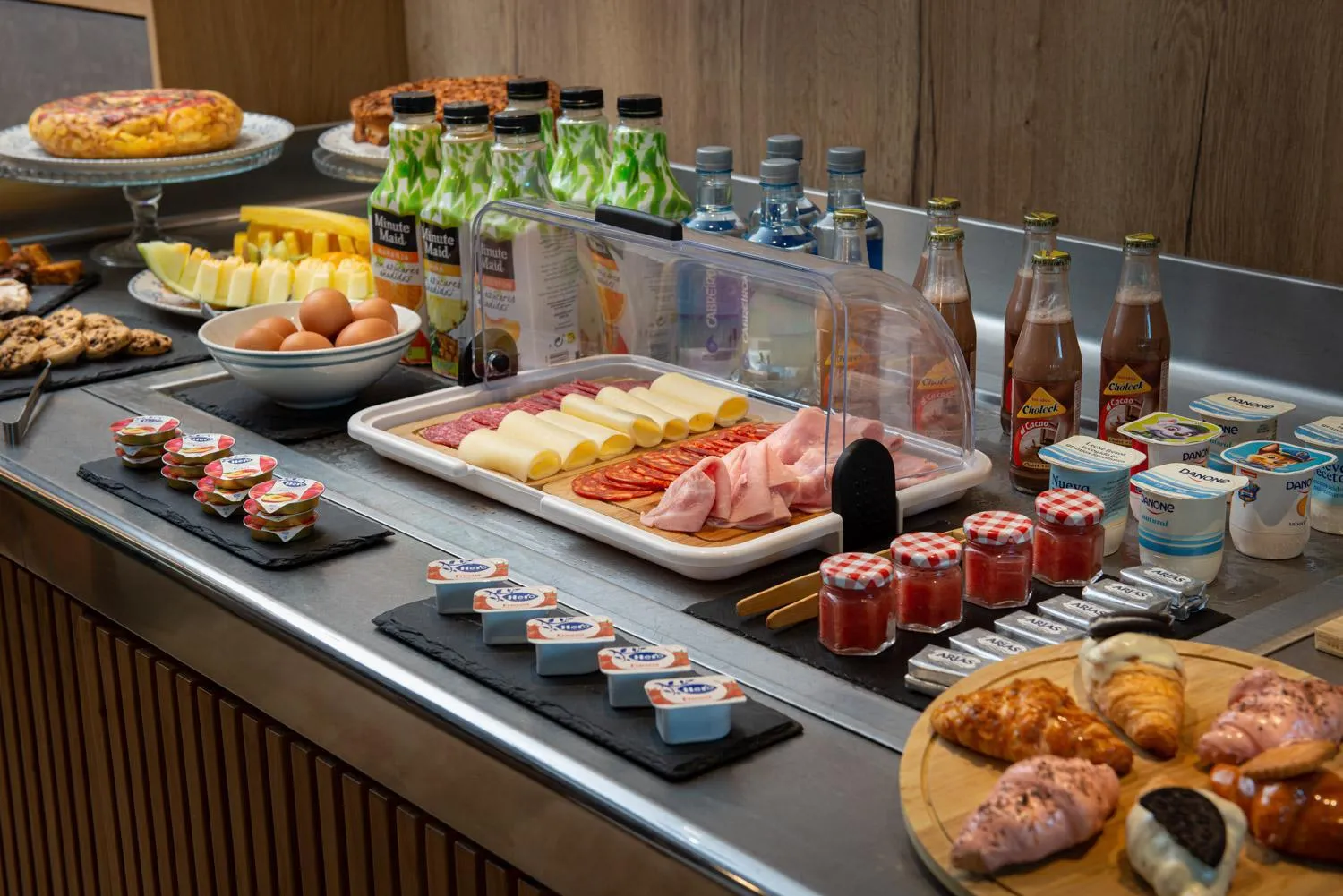 Breakfast in Plaza Alaquas