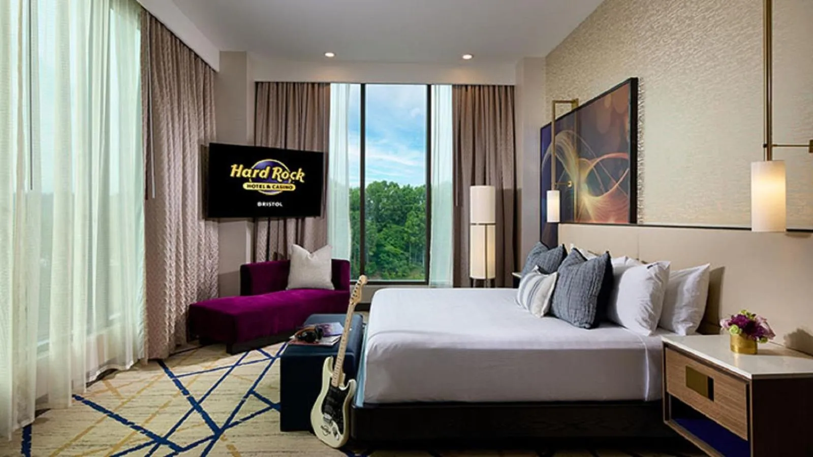 View (from property/room), Bed in Hard Rock Hotel & Casino Bristol