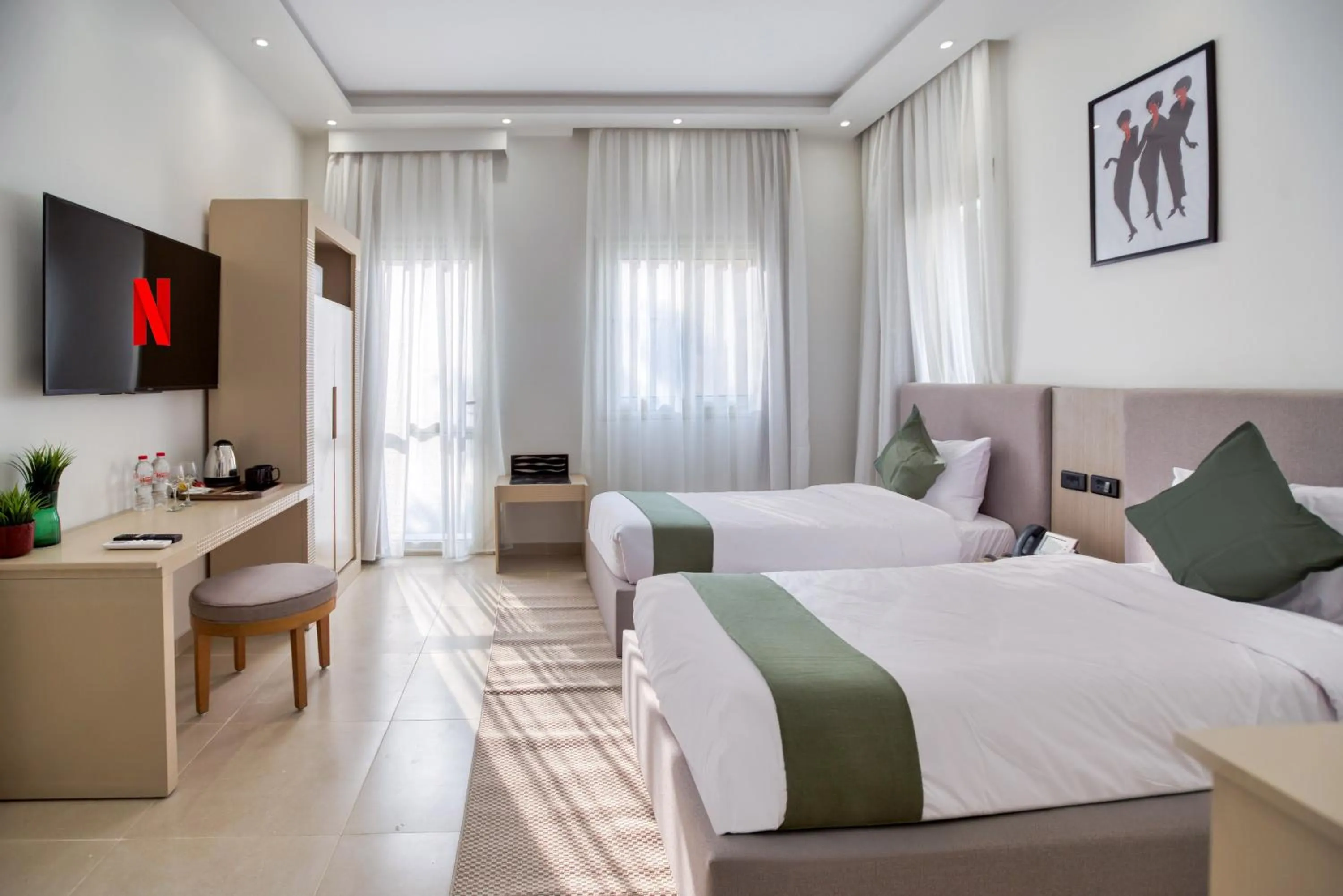 Photo of the whole room, Bed in Seven Stays Zayed