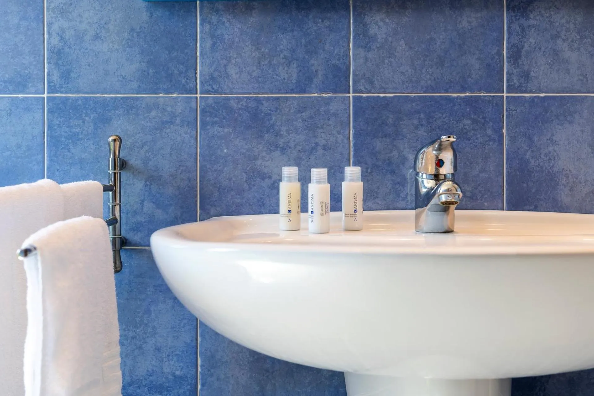 Bathroom in Hotel Villaggio Stromboli