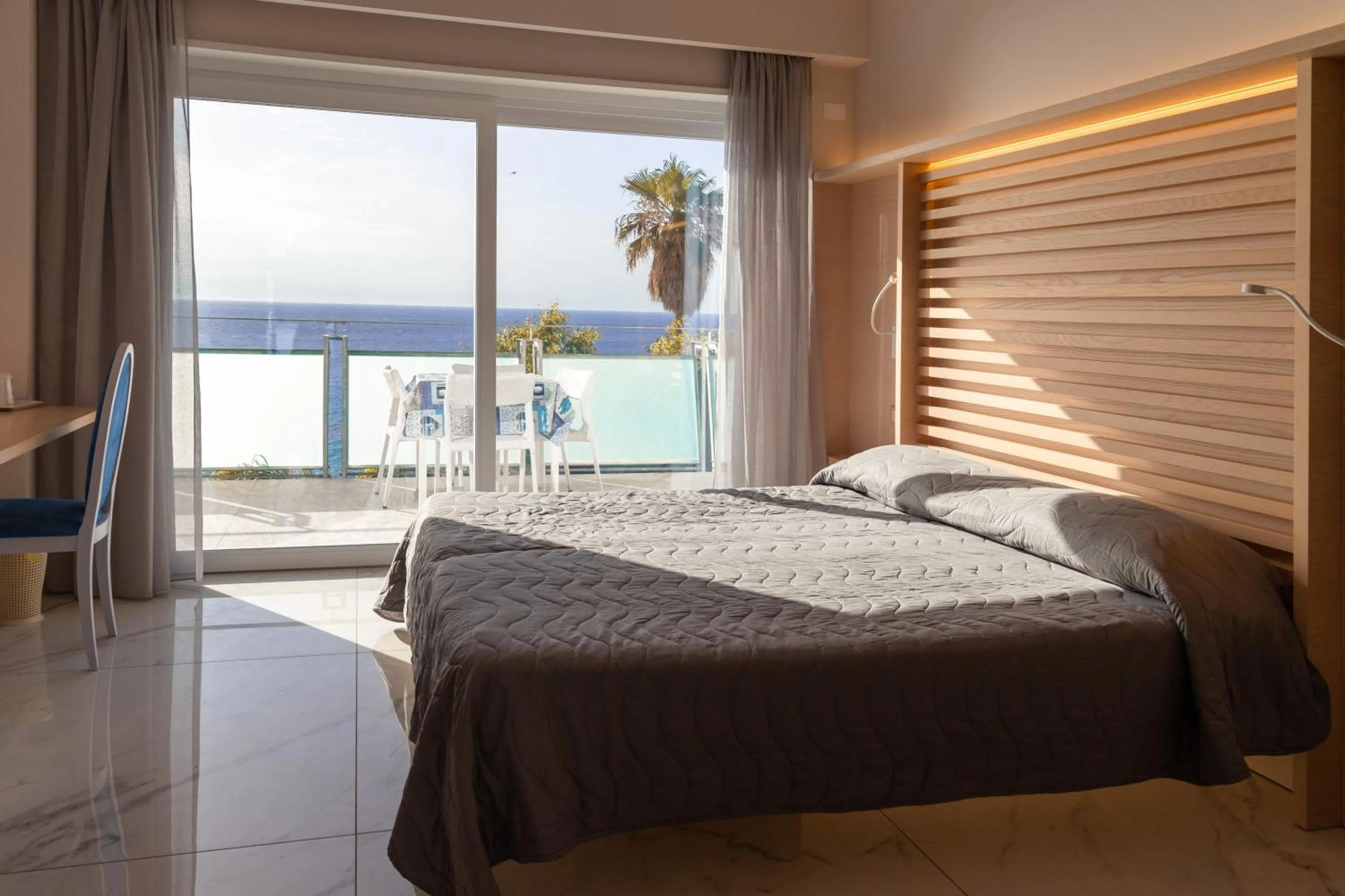 Bedroom, Bed in Hotel Villaggio Stromboli