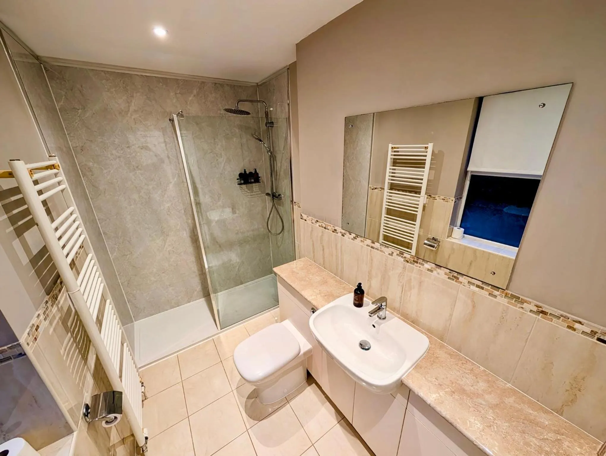 Bathroom in Peartree Serviced Apartments