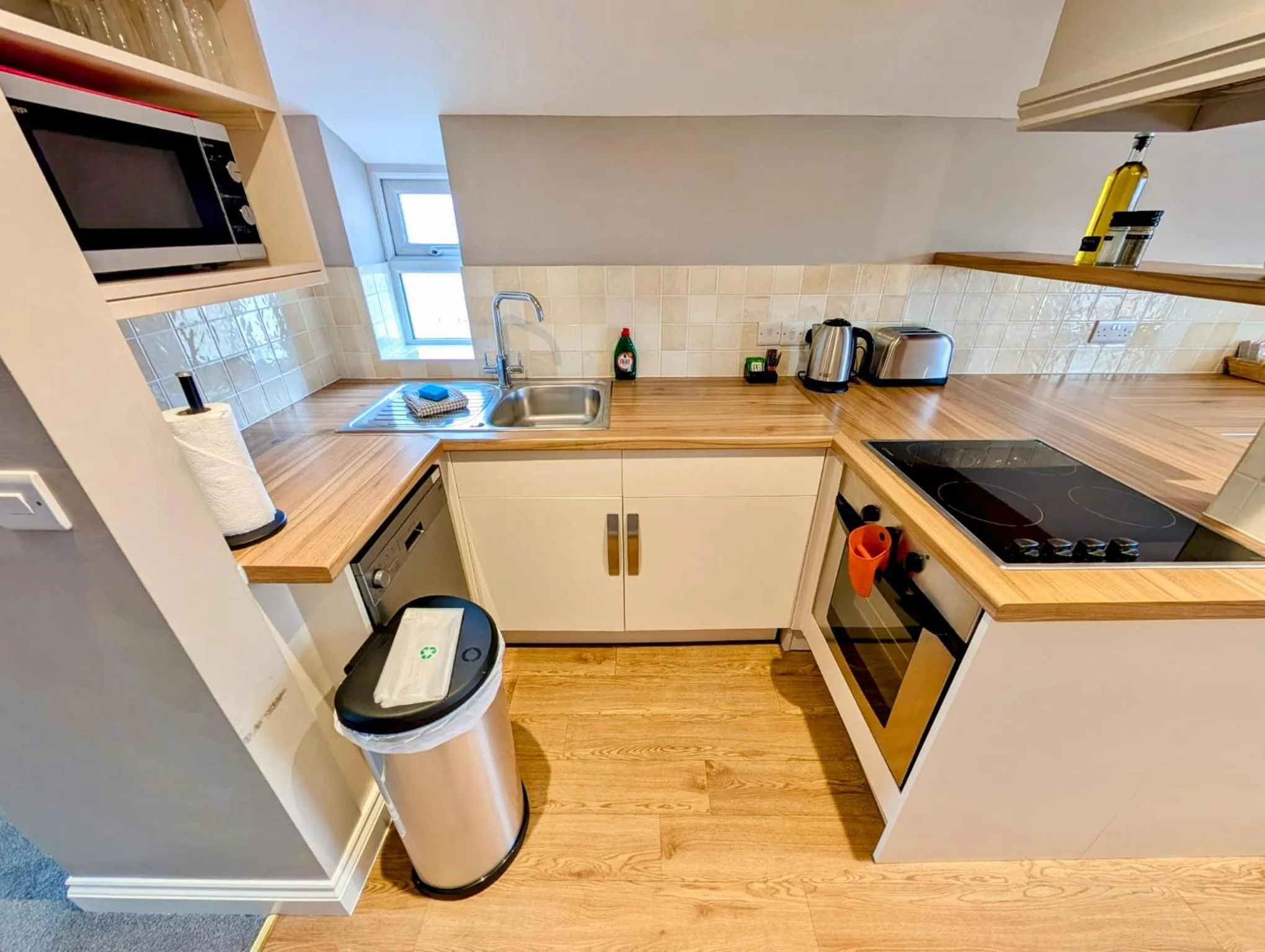 kitchen in Peartree Serviced Apartments