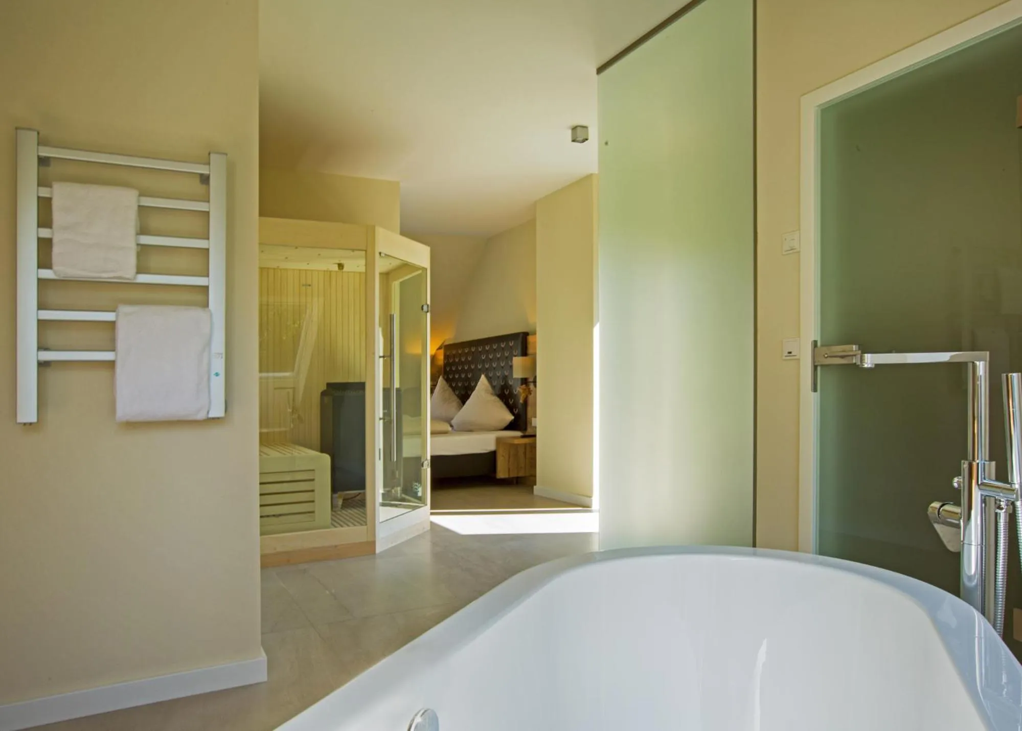 Bathroom, Bed in Landhotel Weihermühle