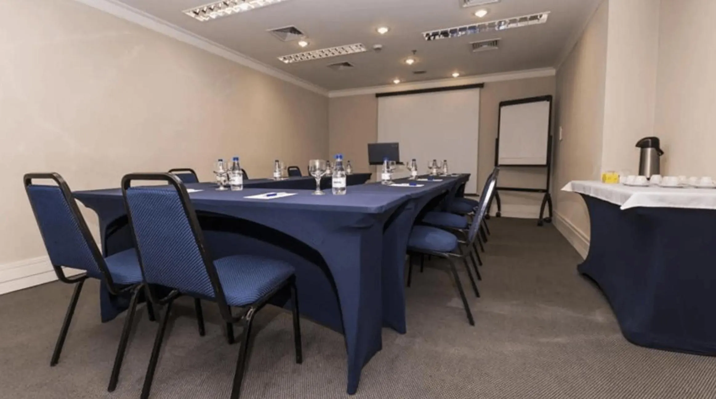 Business facilities in Hotel em Perdizes - FLAT404 - By TorresGuest