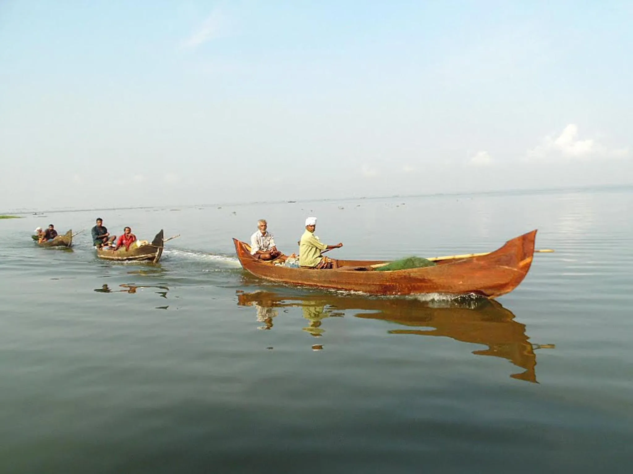 Canoeing in Eco Trails Houseboats