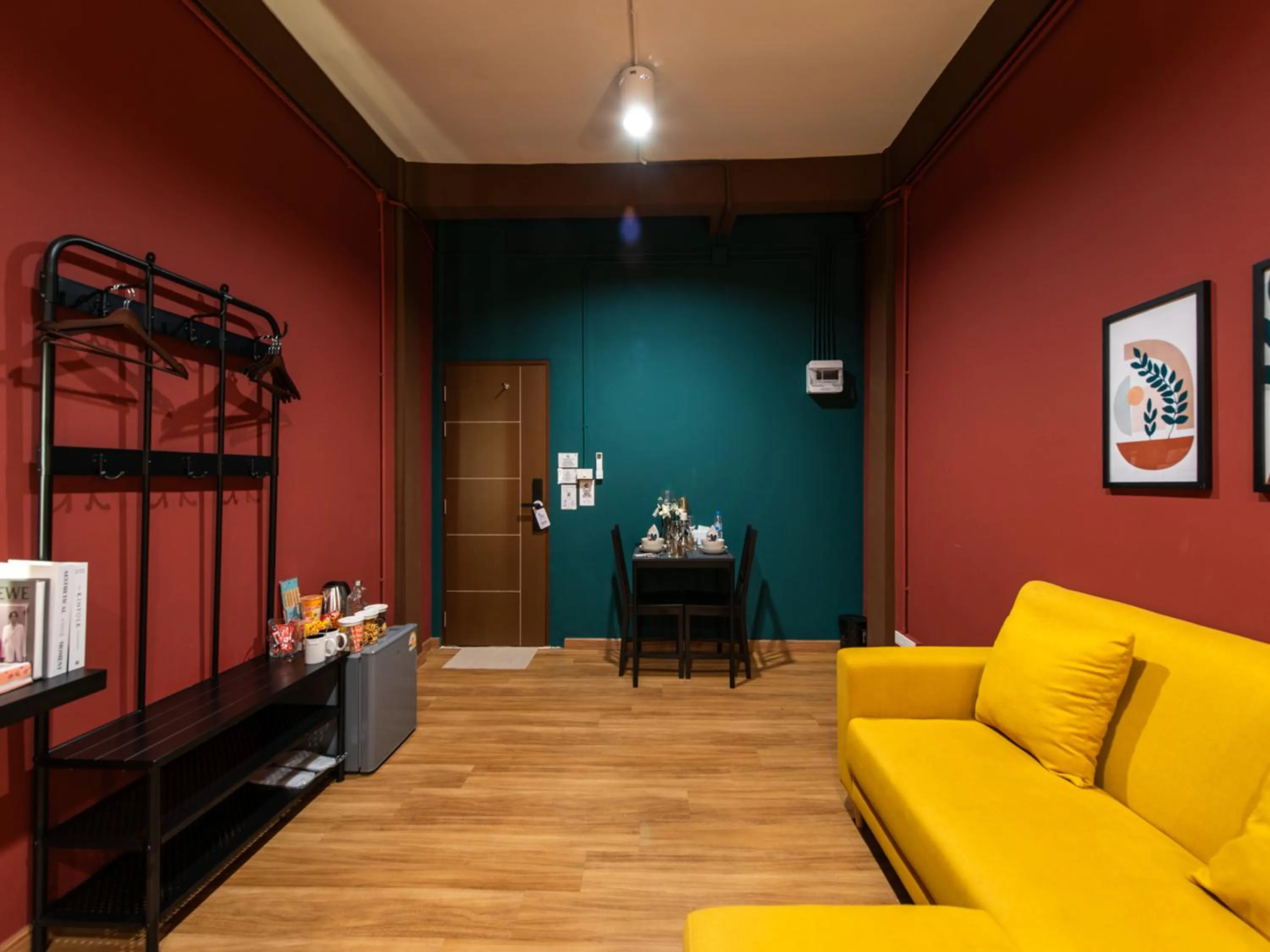 Photo of the whole room, Bed in The City Yaowarat