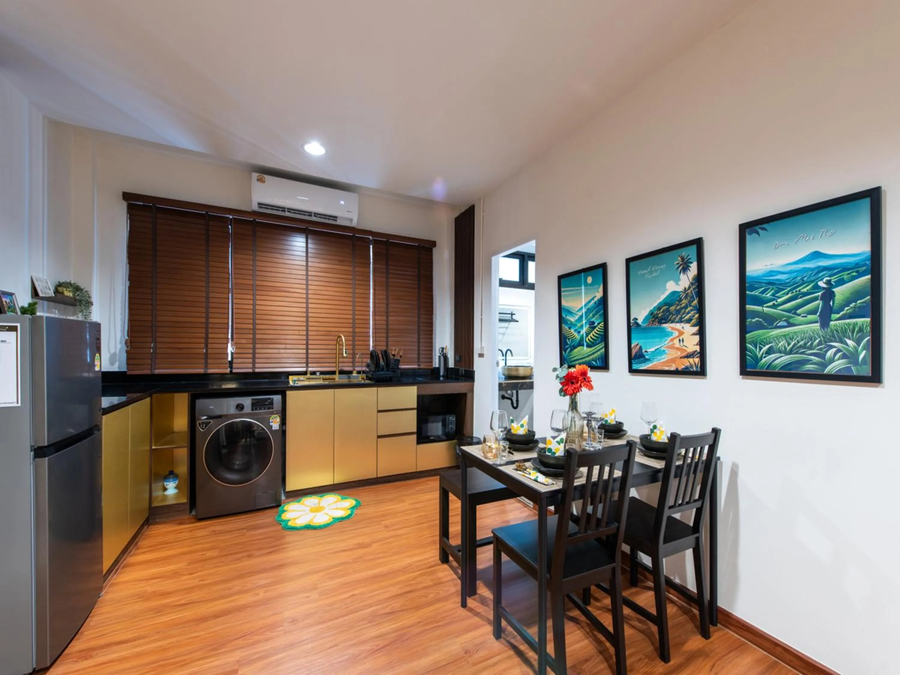 Kitchen or kitchenette in The City Yaowarat