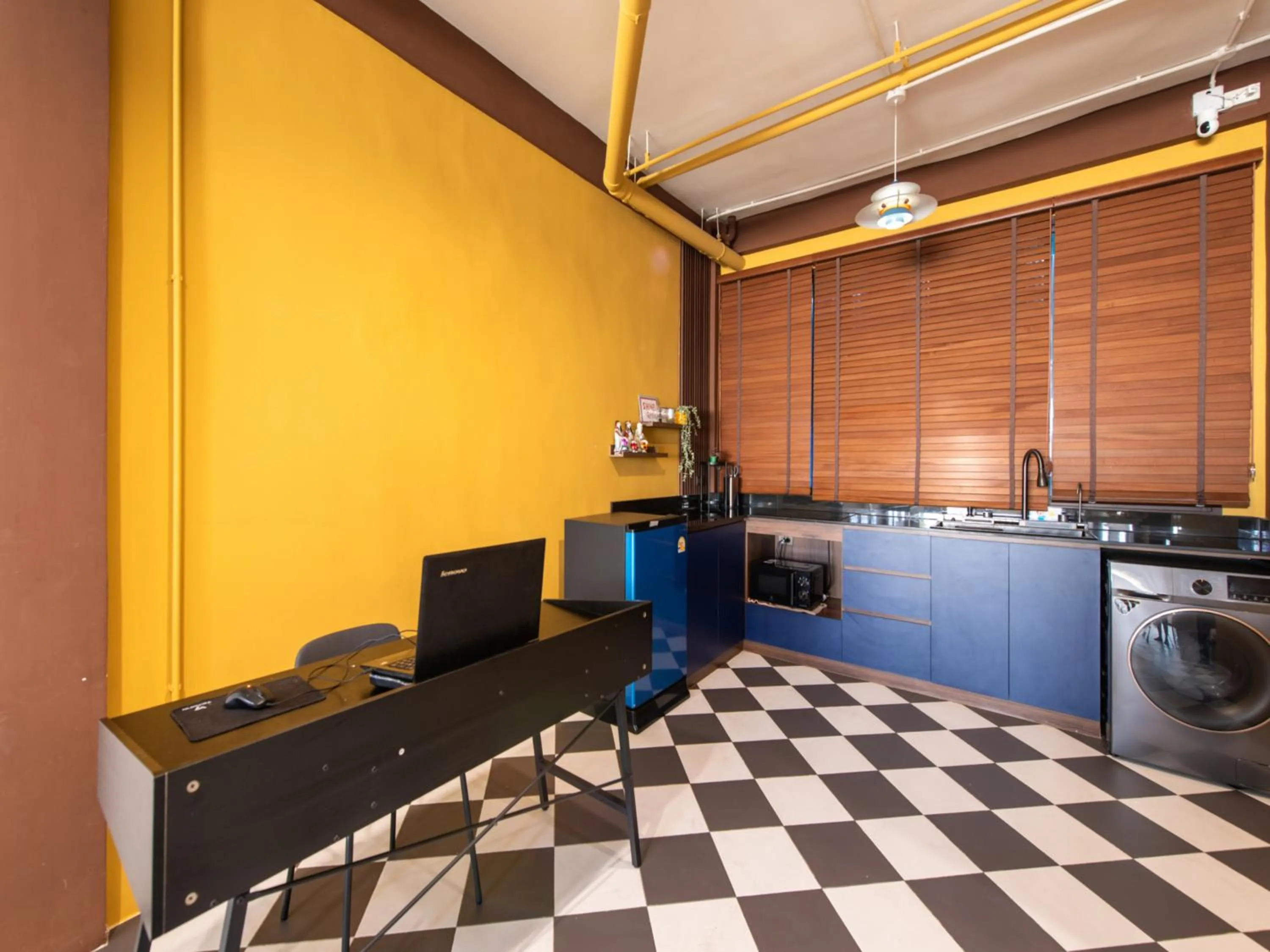 washing machine in The City Yaowarat