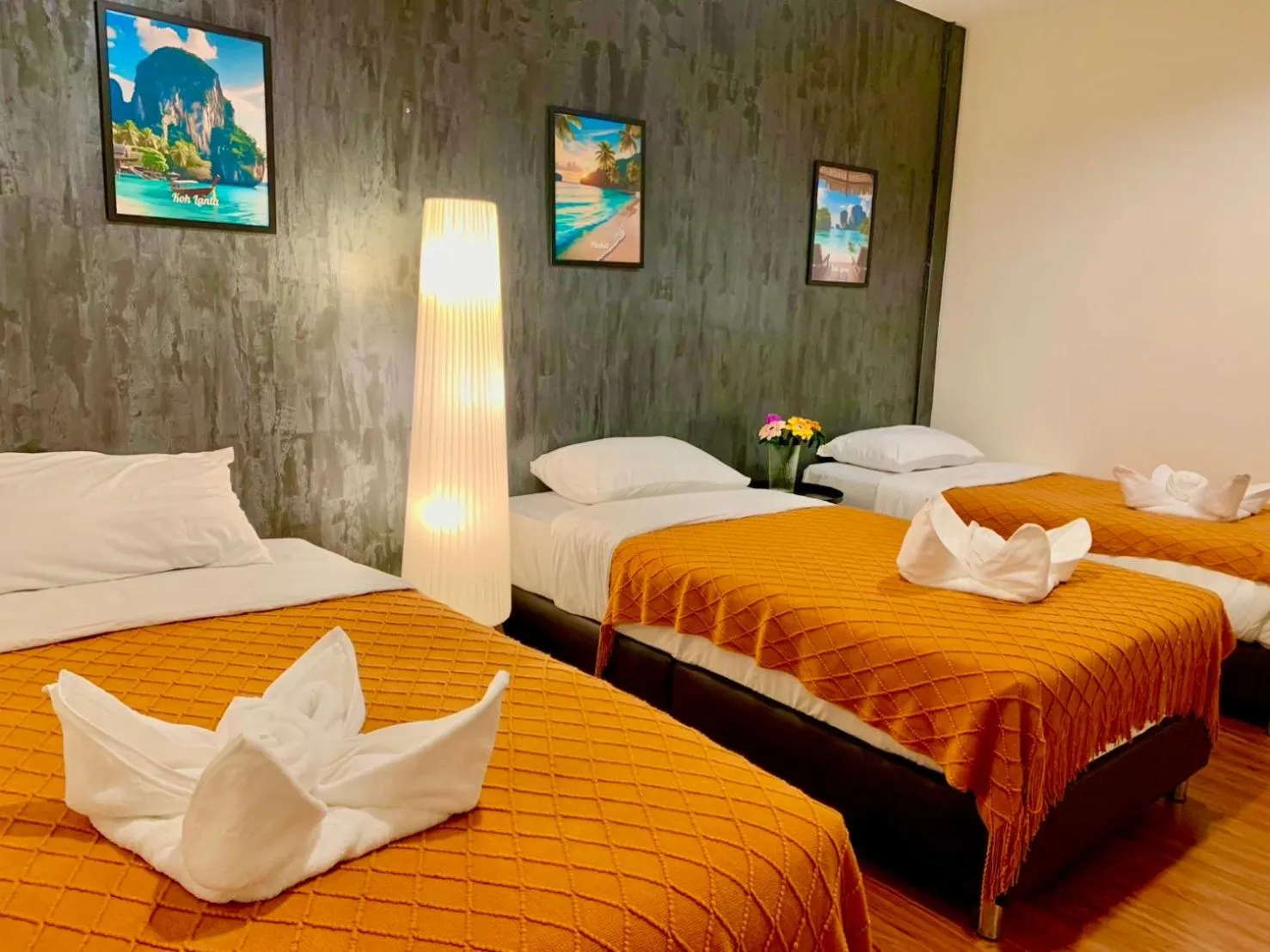 Bed in The City Yaowarat