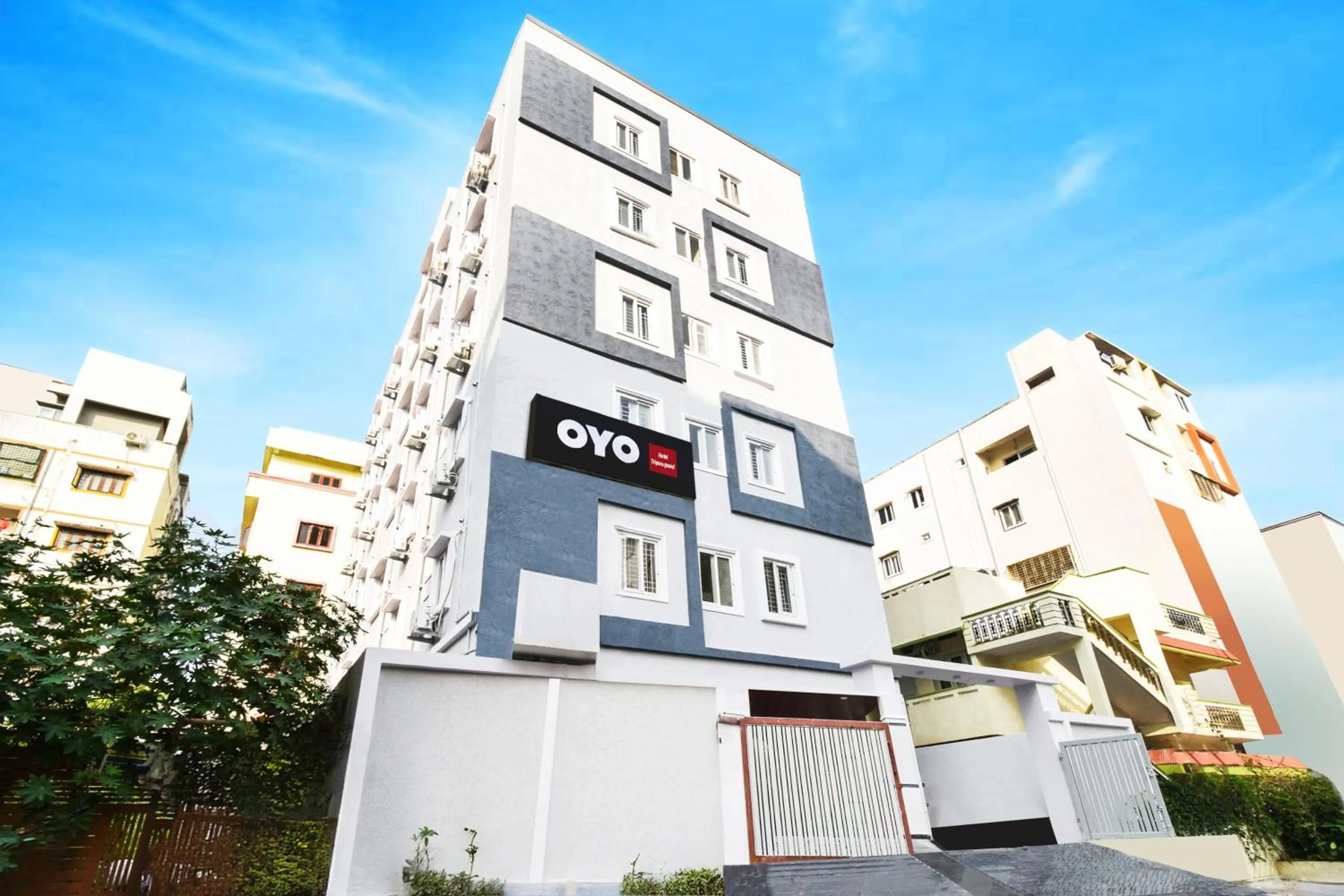 Facade/entrance in Hotel O Tripura Grand (Near Nexus Mall)