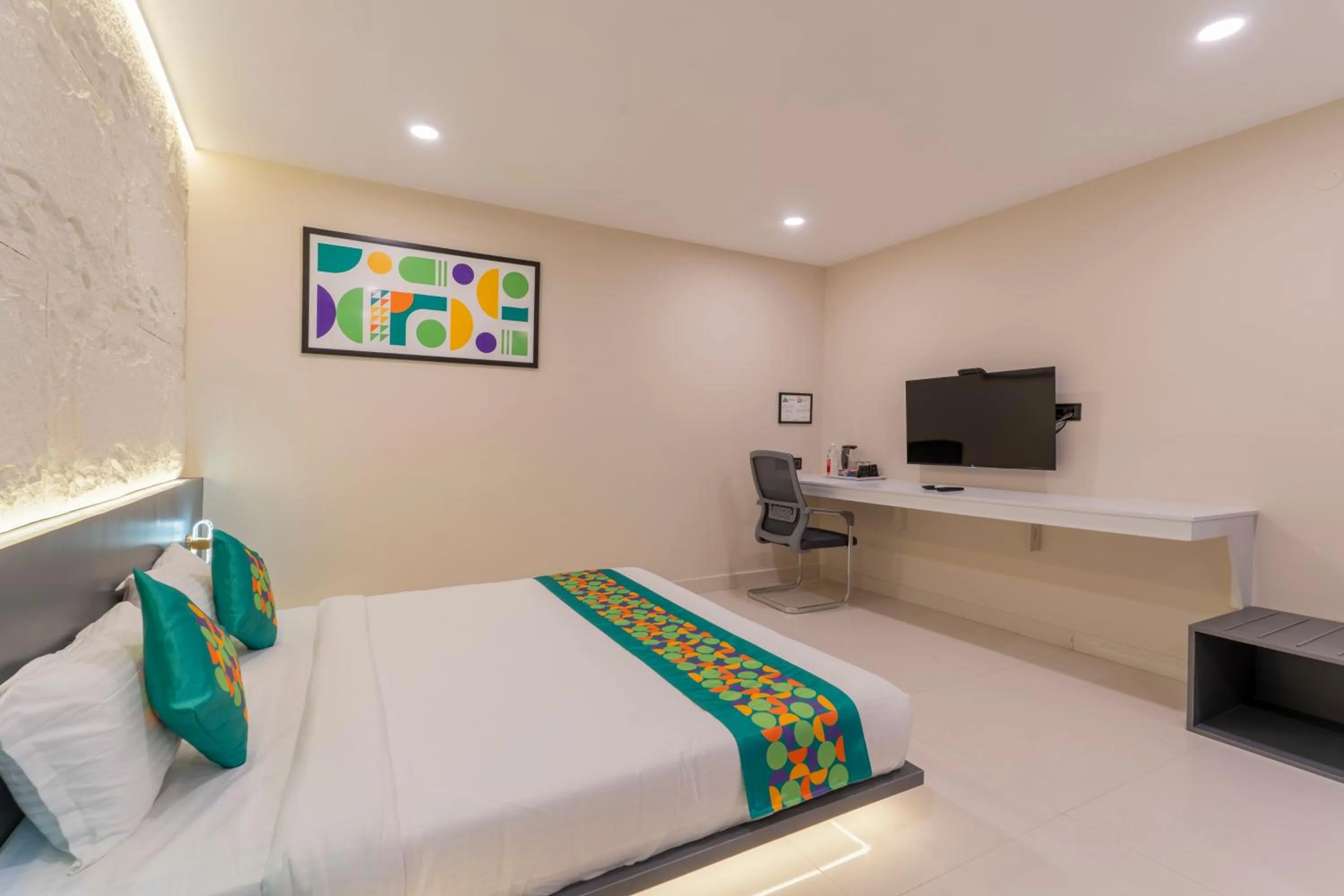 Bedroom, Bed in Treebo Sanmaya Retreat, 15 Mins From Mysore Palace