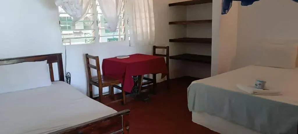 Queen Room in Travellers Inn Resort Malindi Queen Room in Travellers Inn Resort Malindi