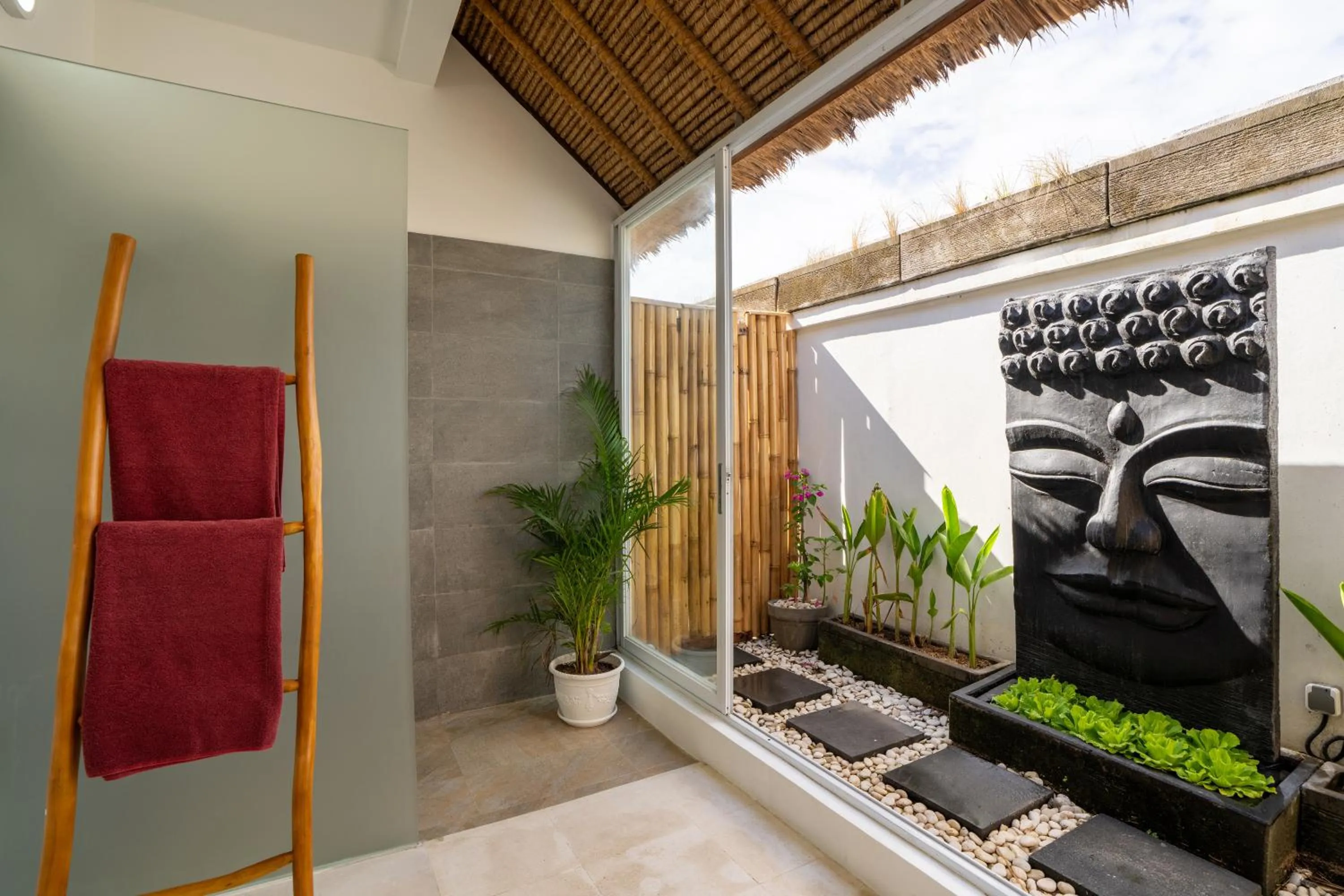 Day in Villa Bardo by Pertama Management