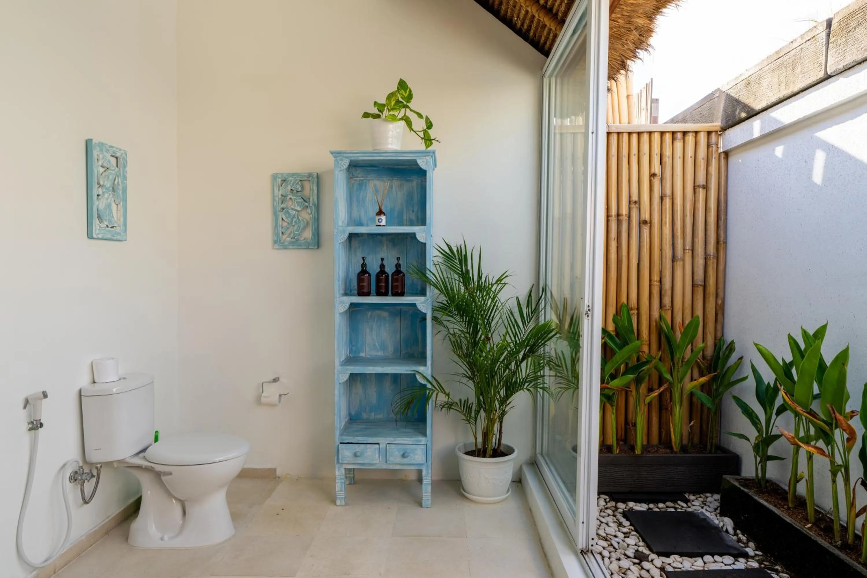 Toilet in Villa Bardo by Pertama Management