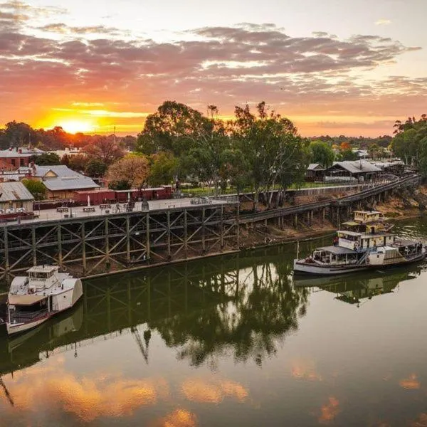 Pastoral Hotel Motel Echuca CBD