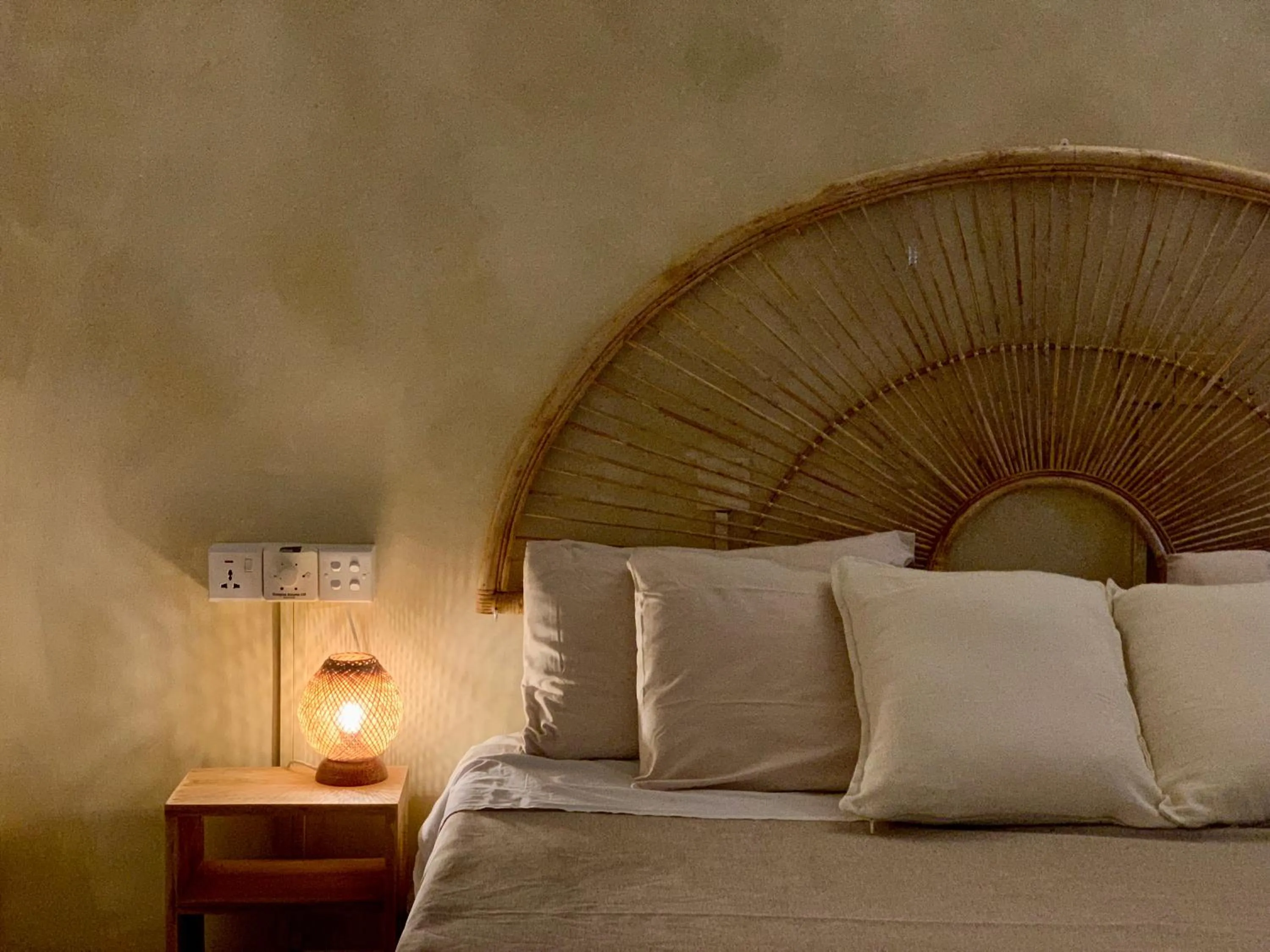 Bed in Oltremare Mirissa