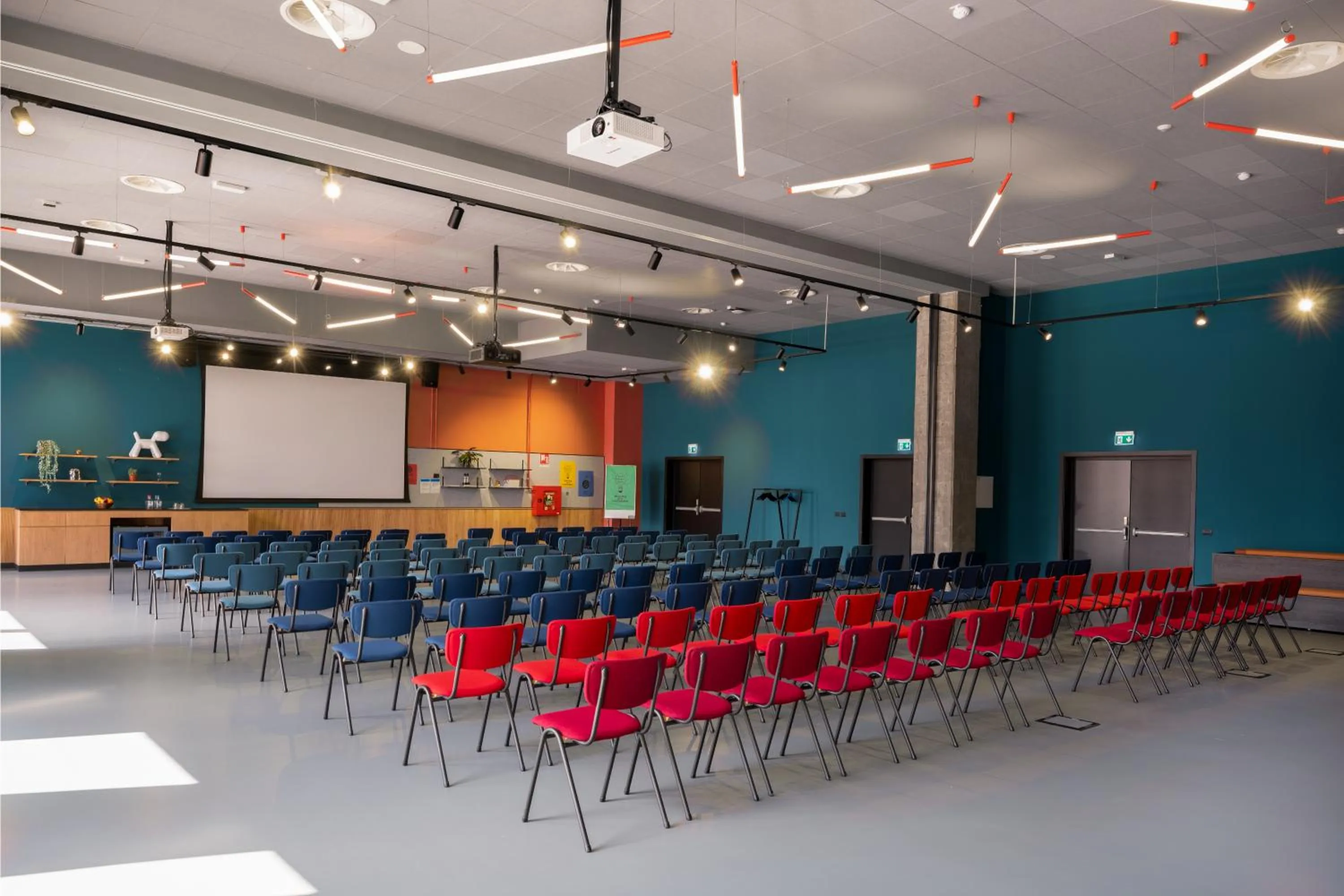 Meeting/conference room in The Social Hub Florence Belfiore