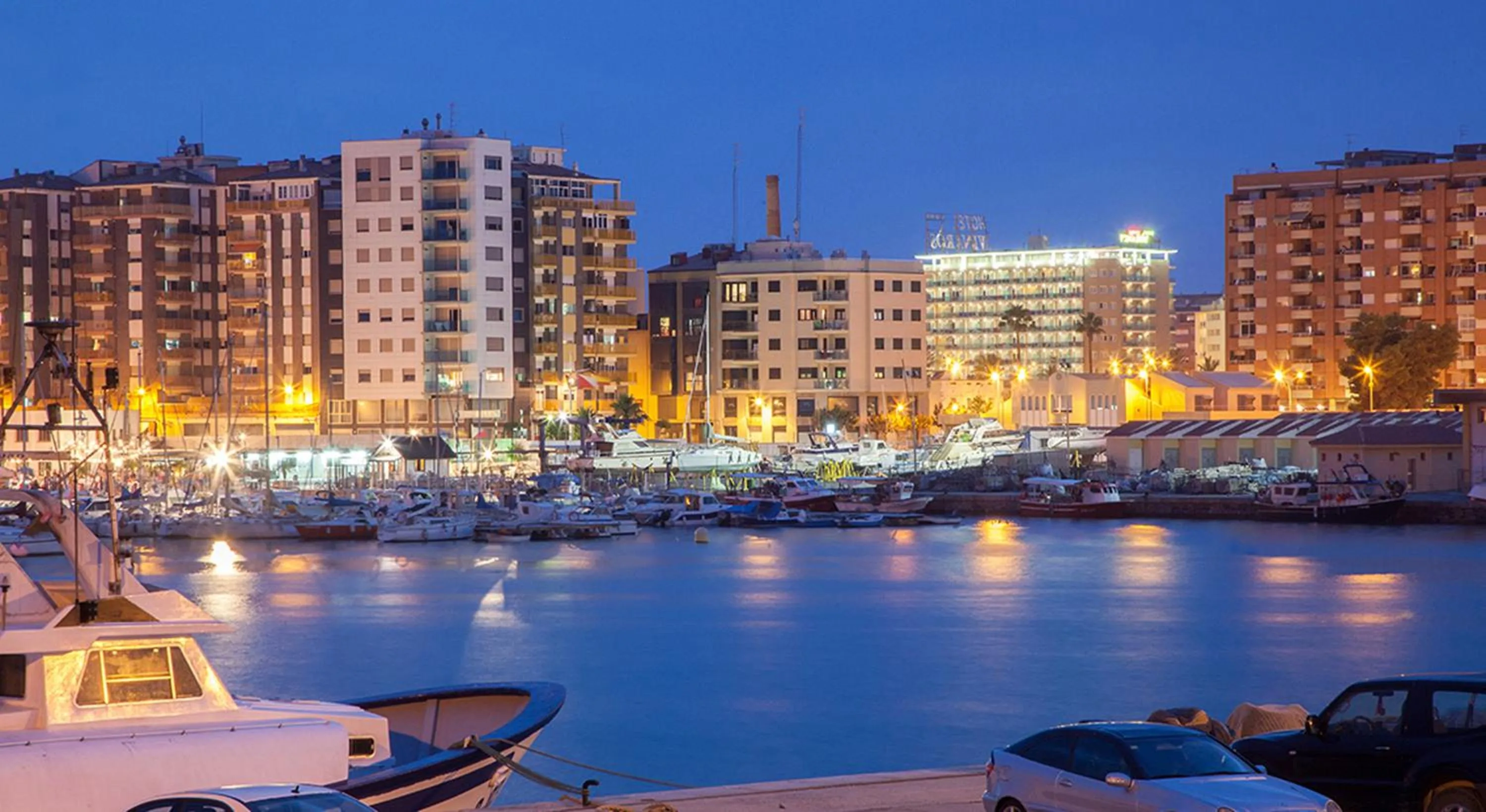 Night in Estudios RH Vinaros