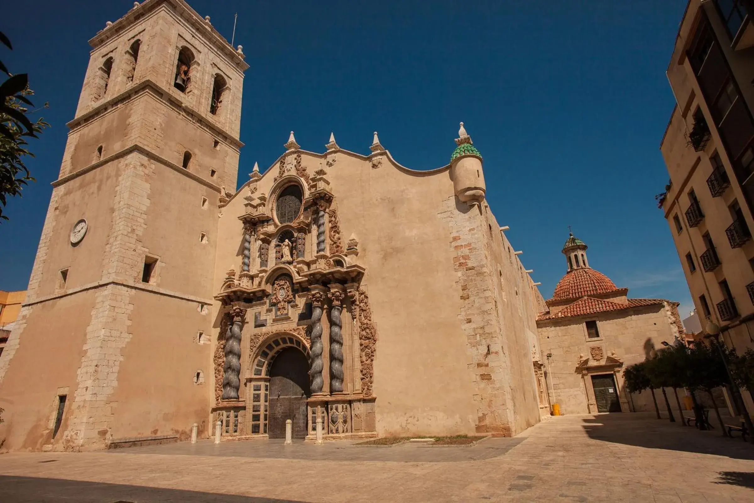 Property building in Estudios RH Vinaros Property building in Estudios RH Vinaros