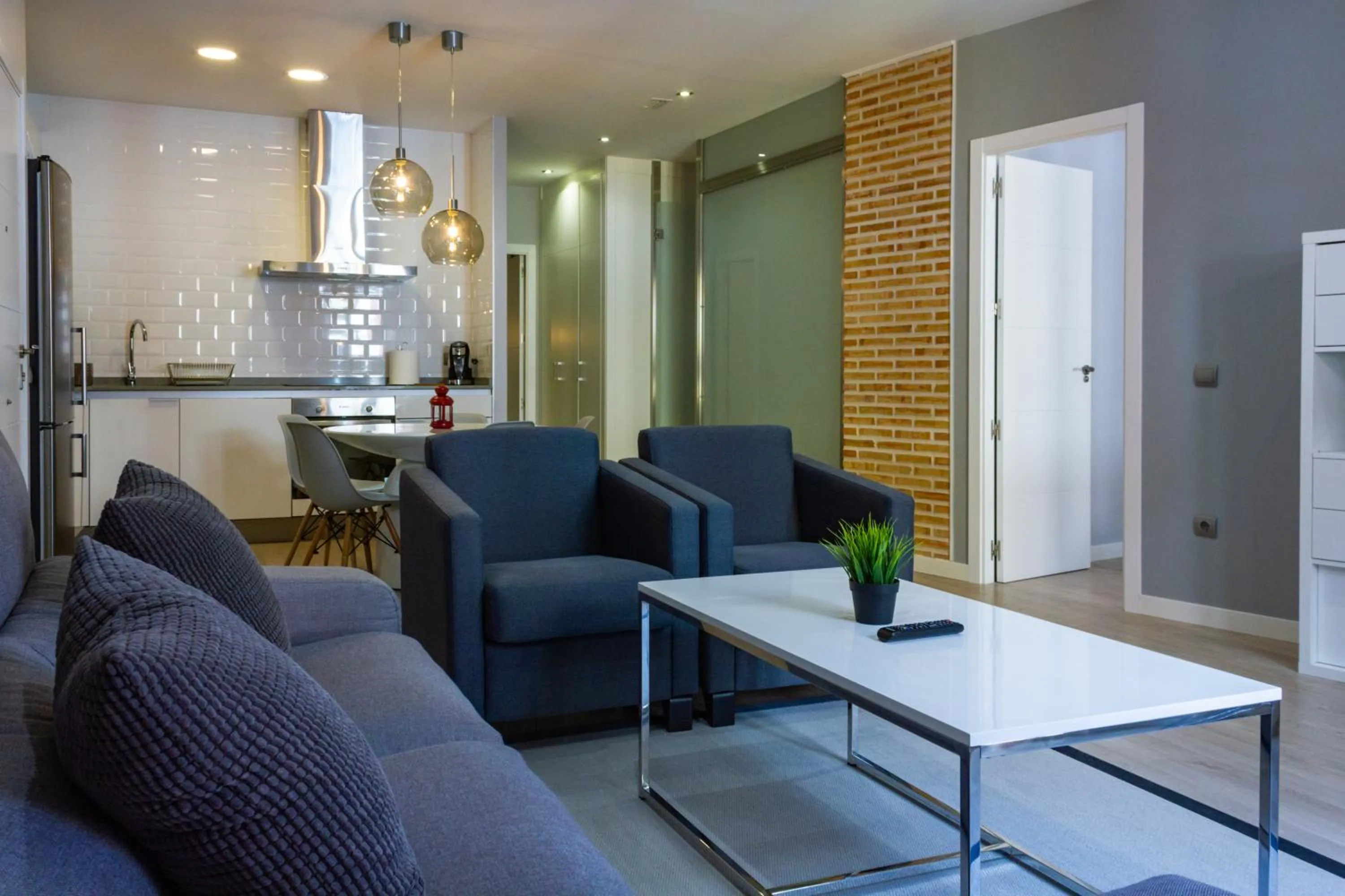 Living room in Arenal Suites Puerta del Sol