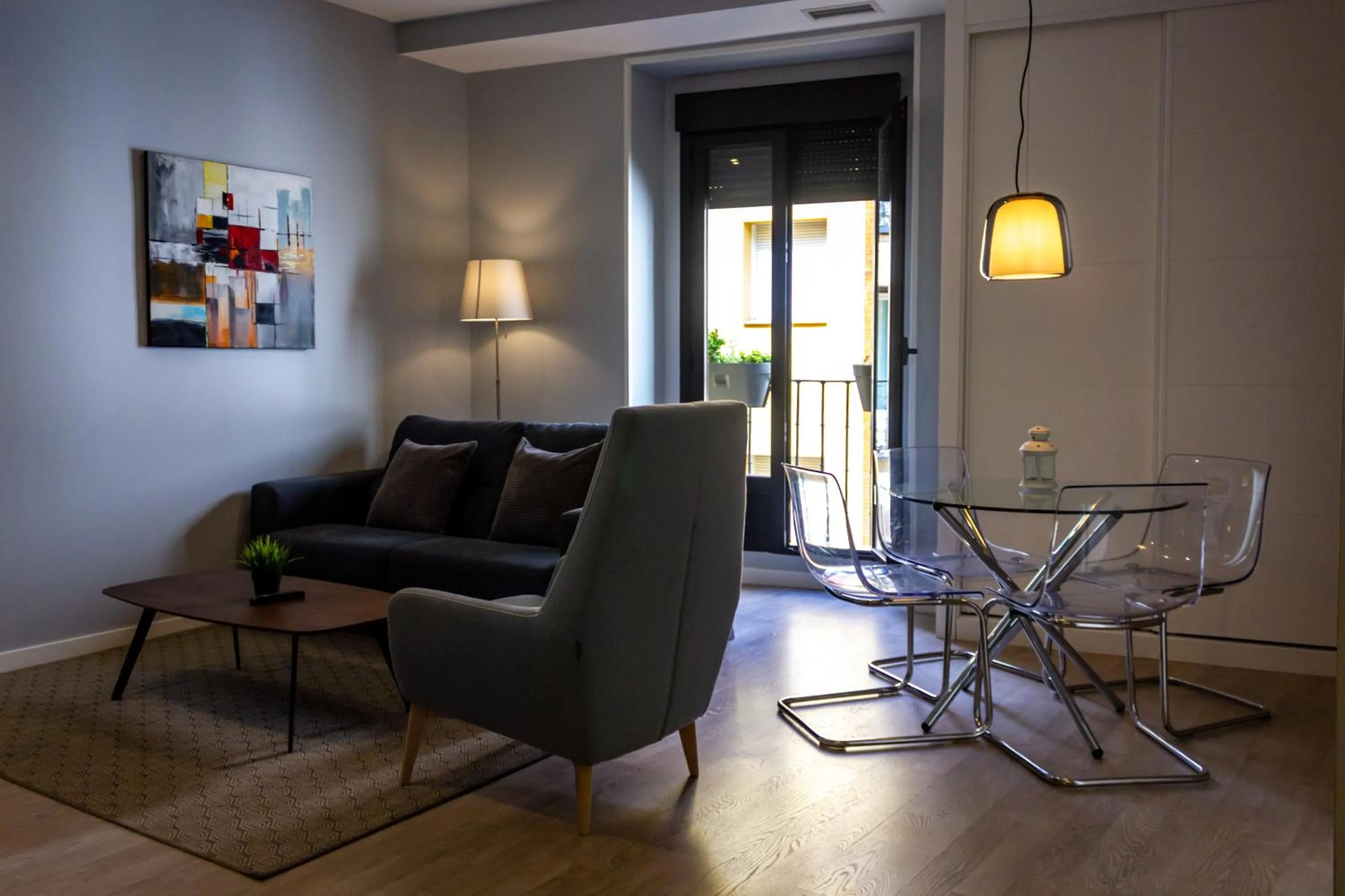 Seating area in Arenal Suites Puerta del Sol