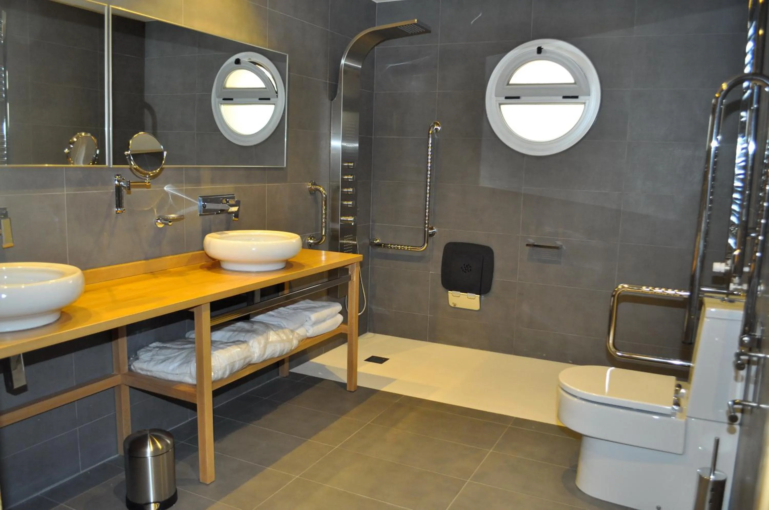 Toilet in Hotel Solé