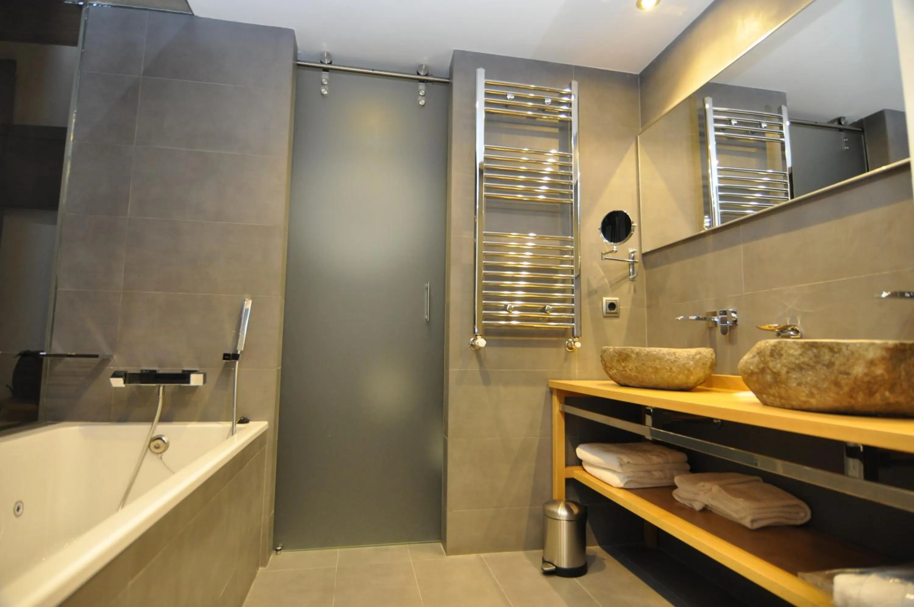 Shower in Hotel Solé