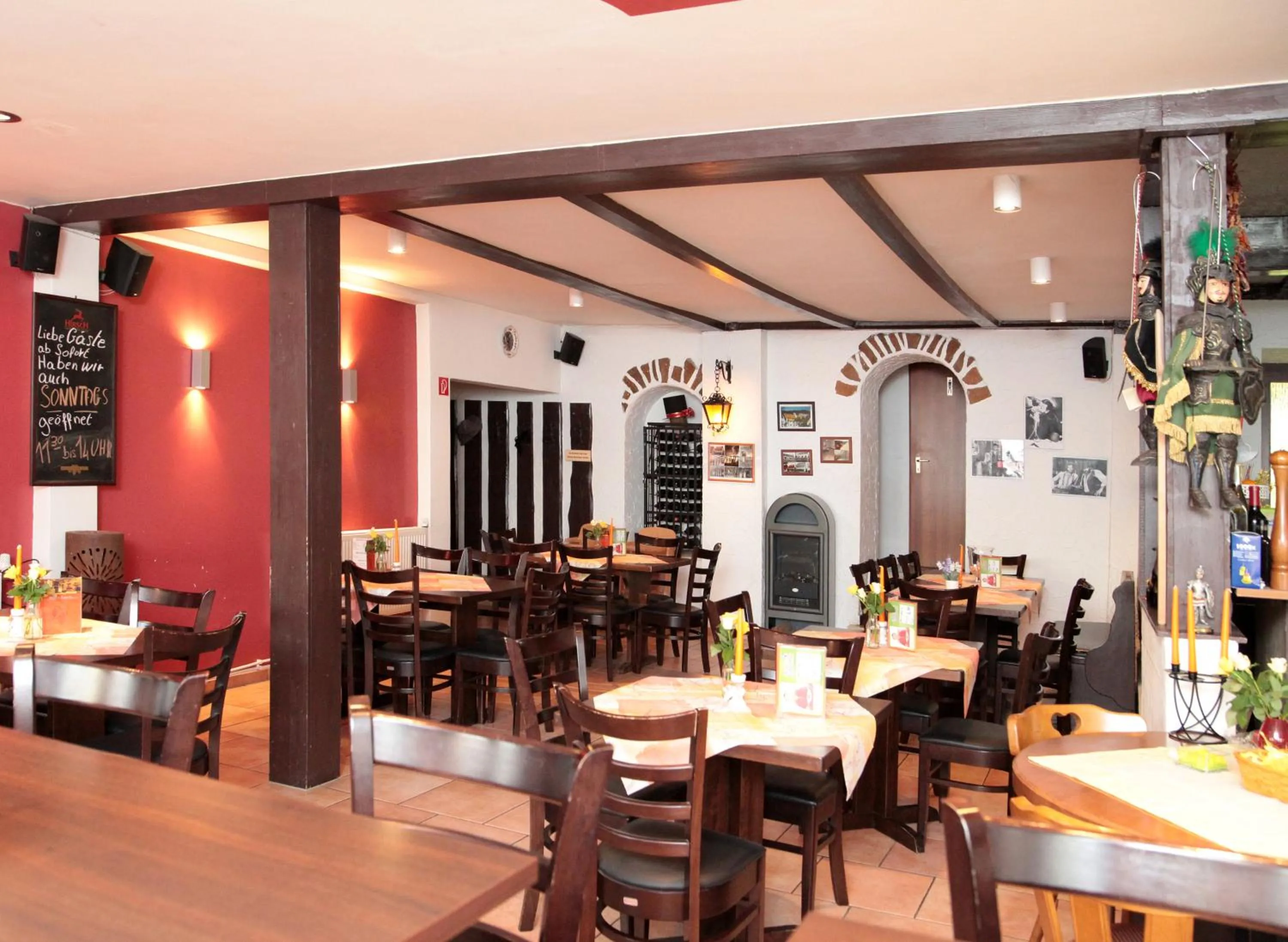 Restaurant/places to eat in Pension La Cascina