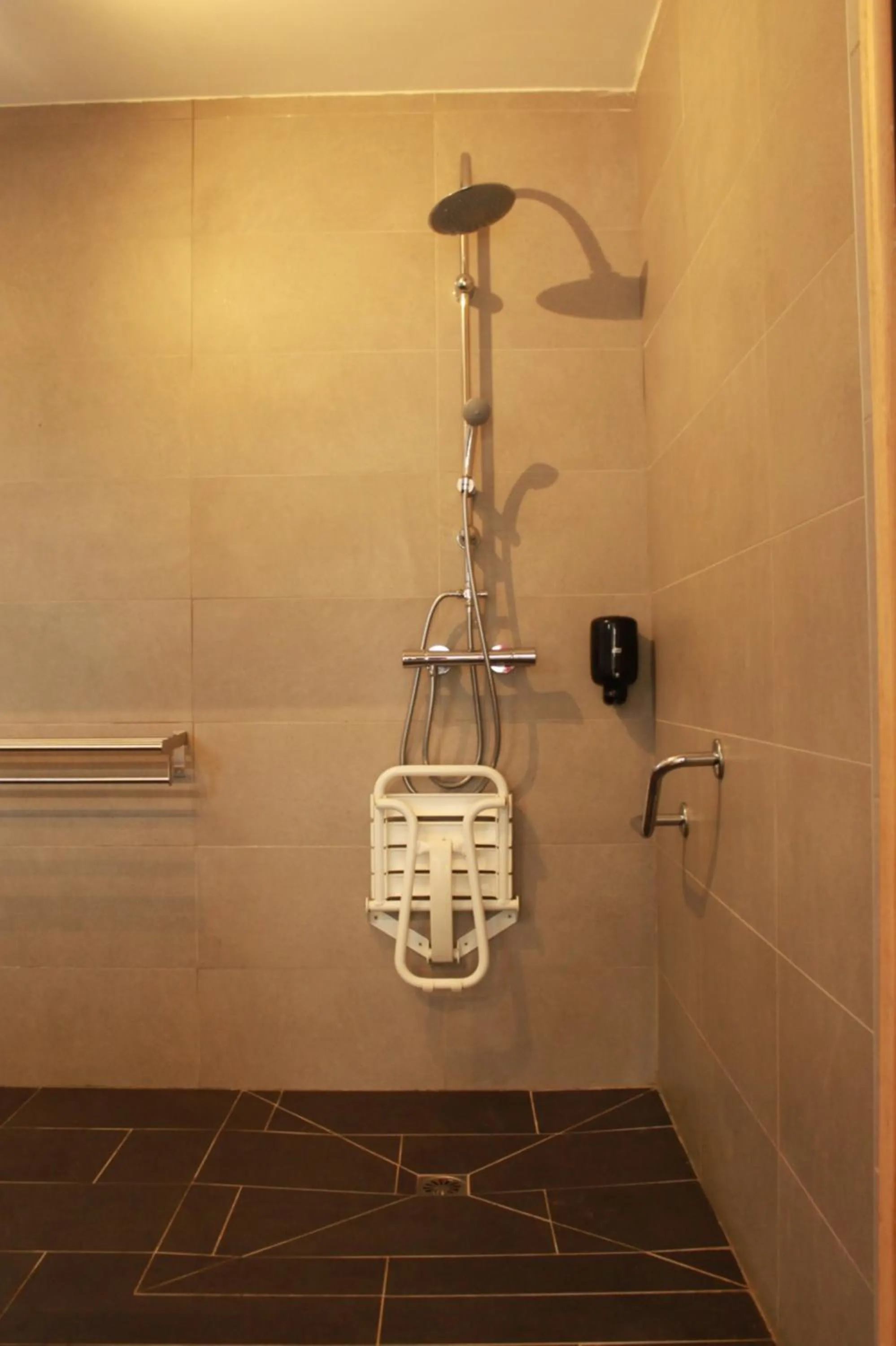 Bathroom in Hotel L'Escale