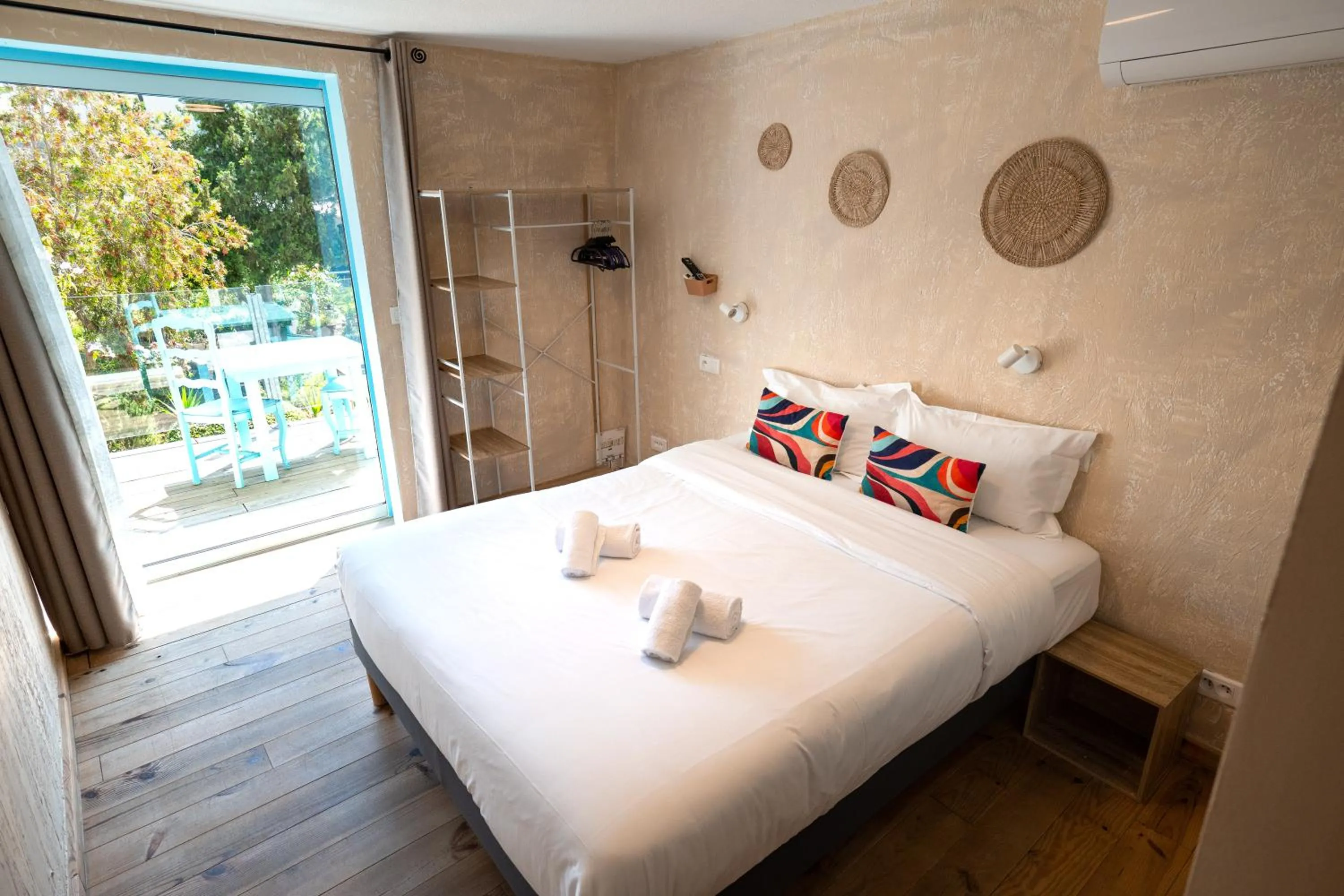 Bed in Hotel L'Escale