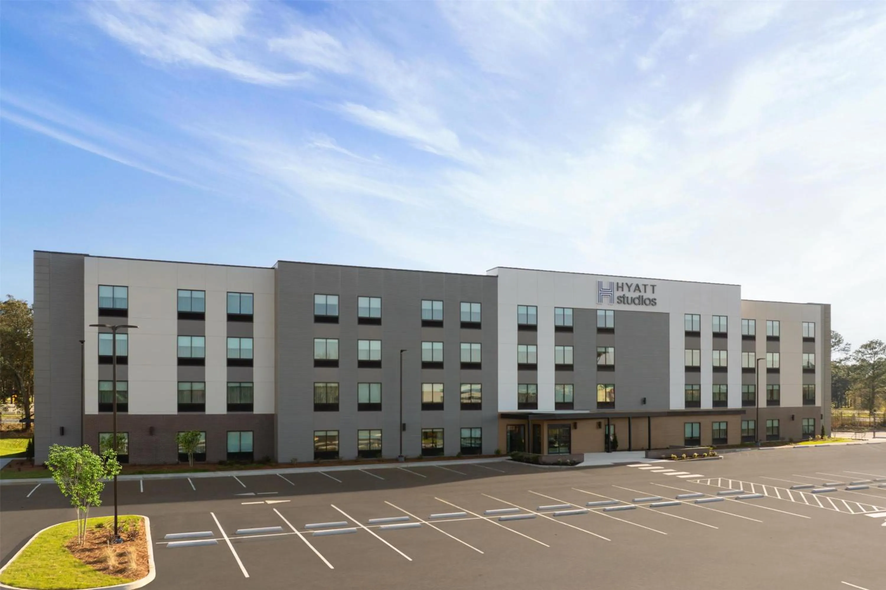 Property building in Hyatt Studios Mobile/Tillmans Corner