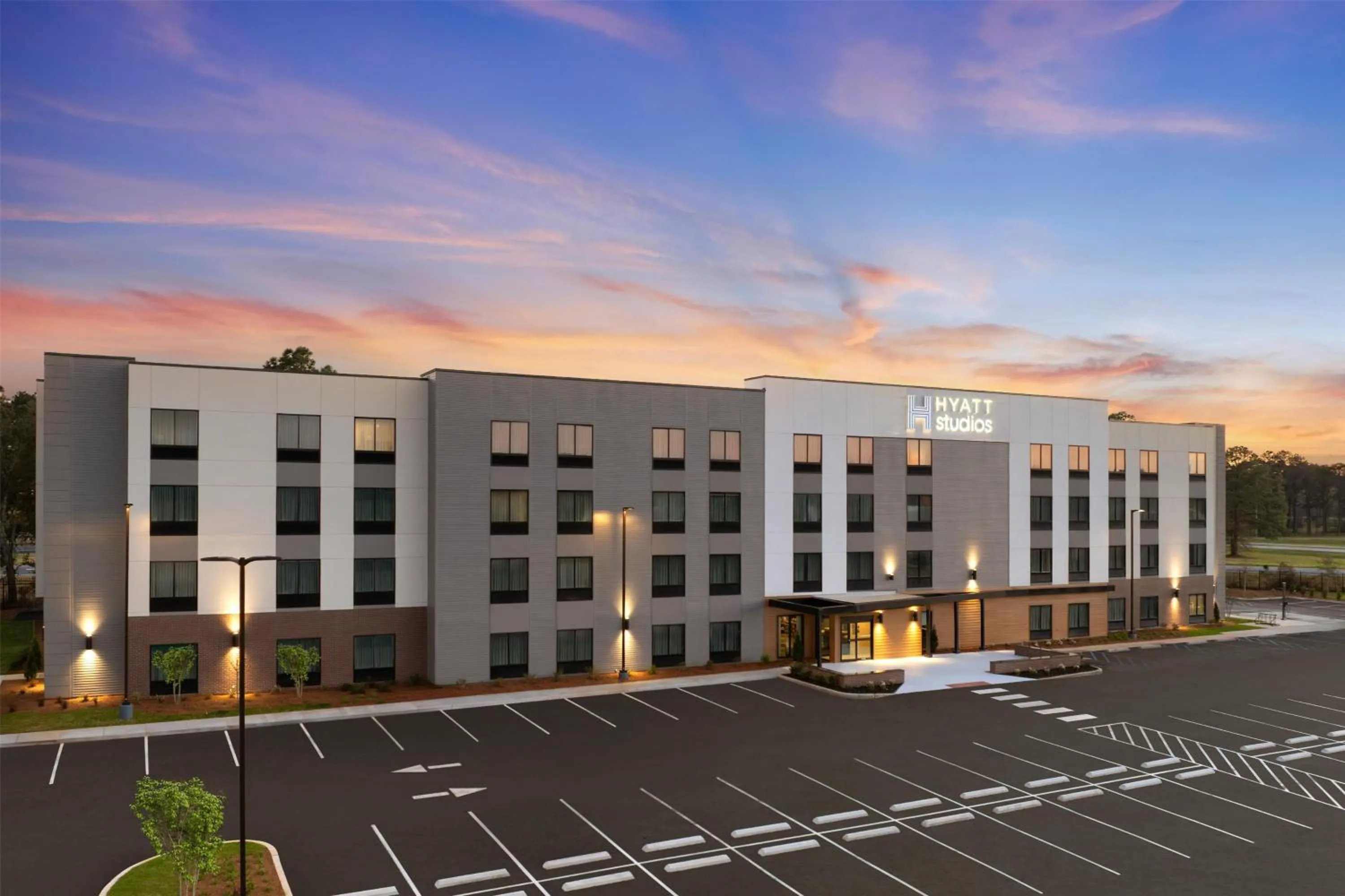 Hyatt Studios Mobile/Tillmans Corner