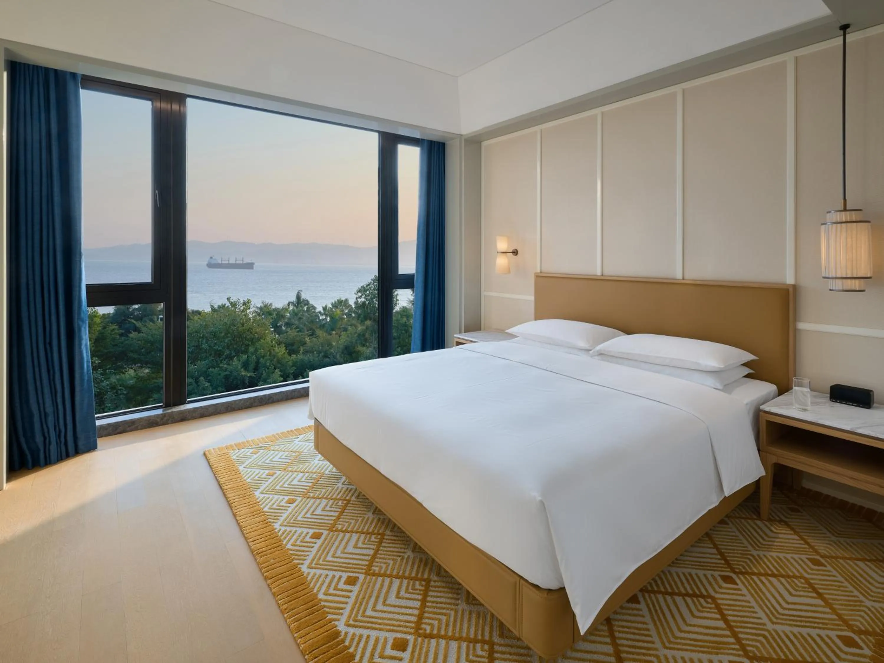 Bedroom, Bed in Hyatt Centric Ocean Front Xiamen