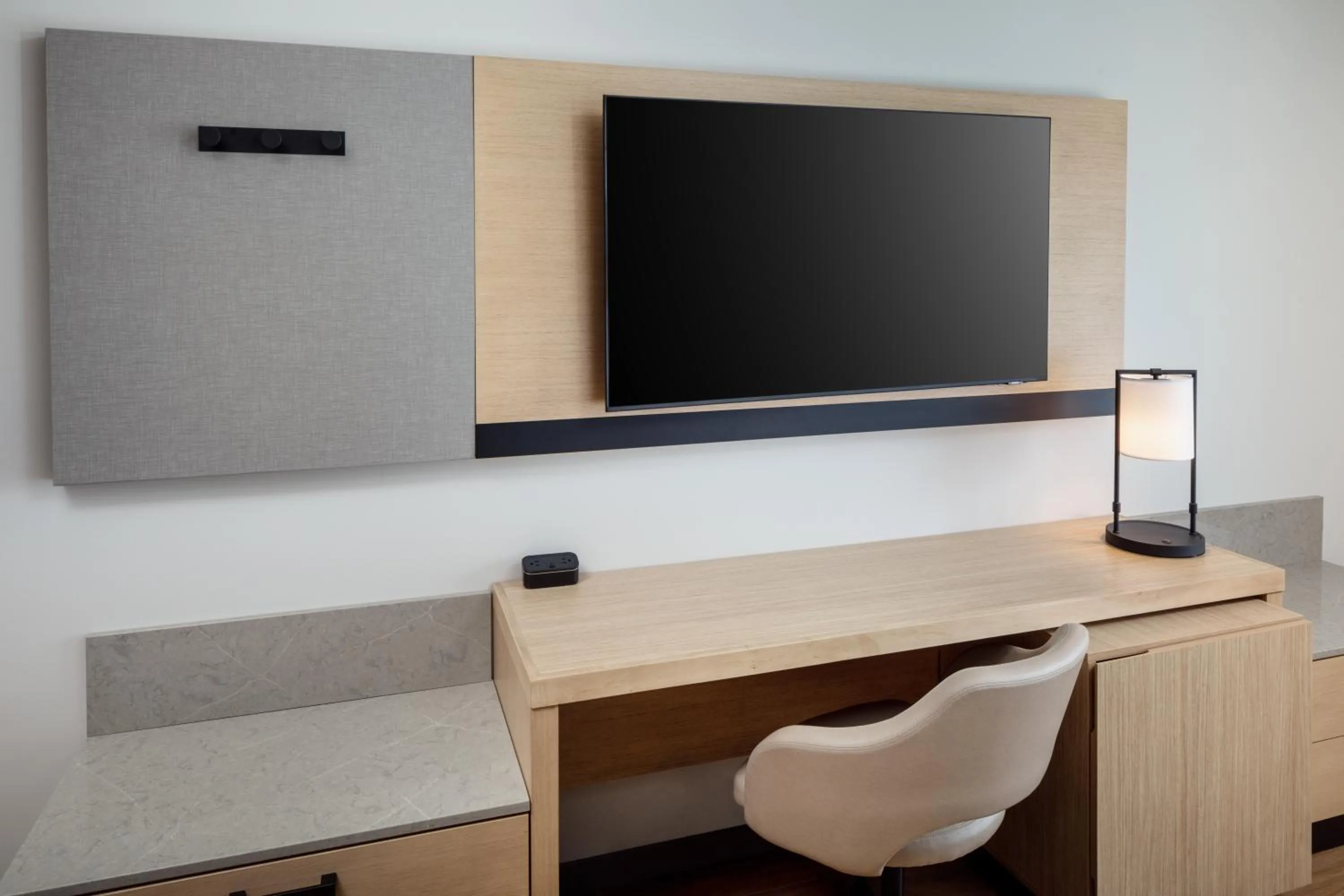 TV and multimedia in Hyatt Place Cape Canaveral