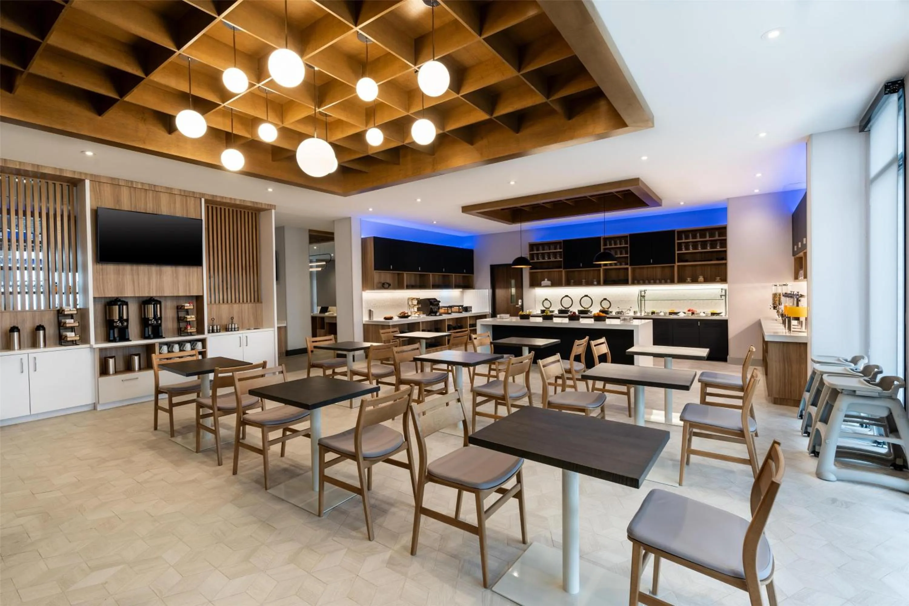 Restaurant/places to eat in Hyatt Place Eagle Pass