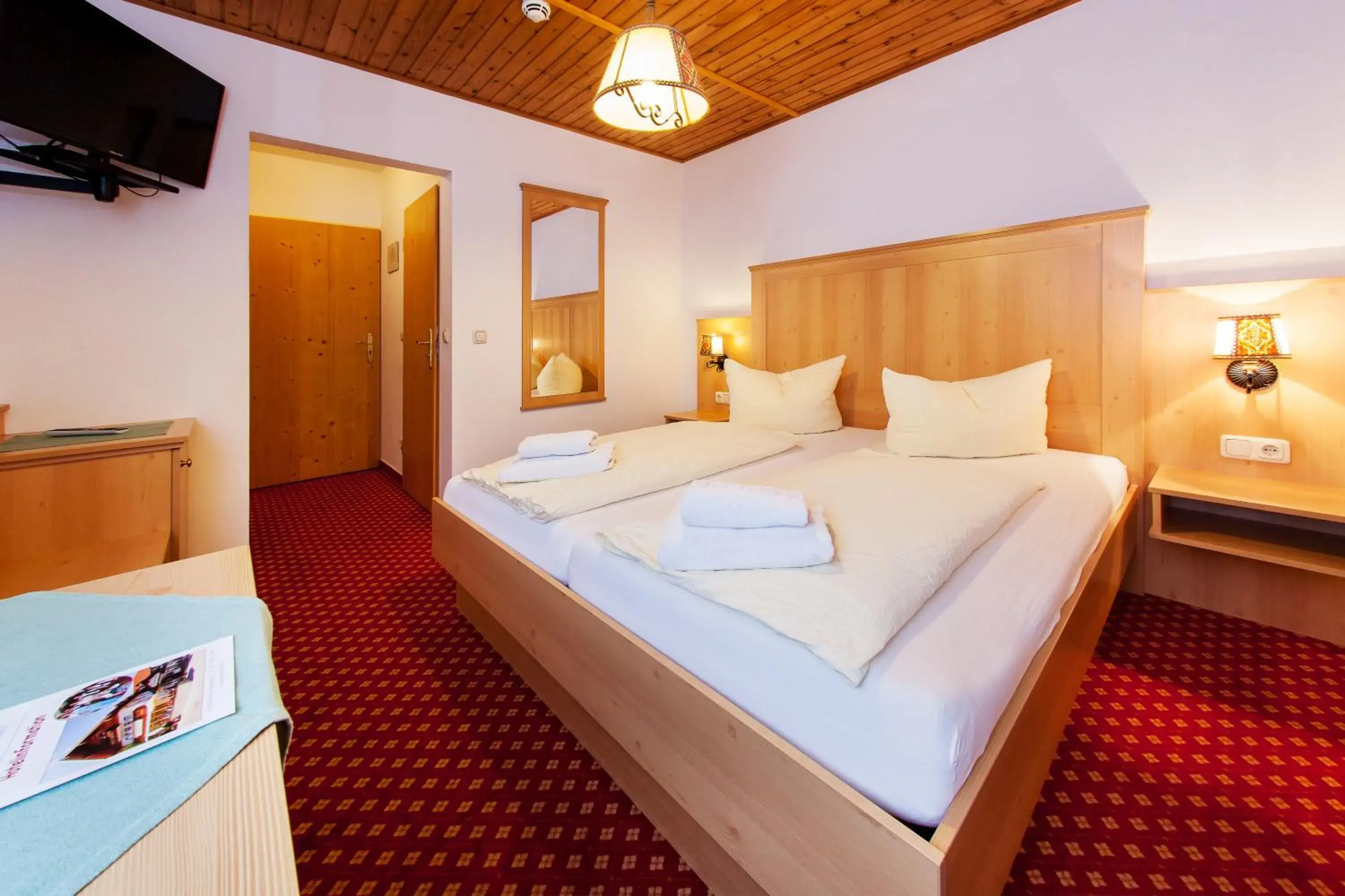 Double Room in Ruperti - Gästehaus Double Room in Ruperti - Gästehaus