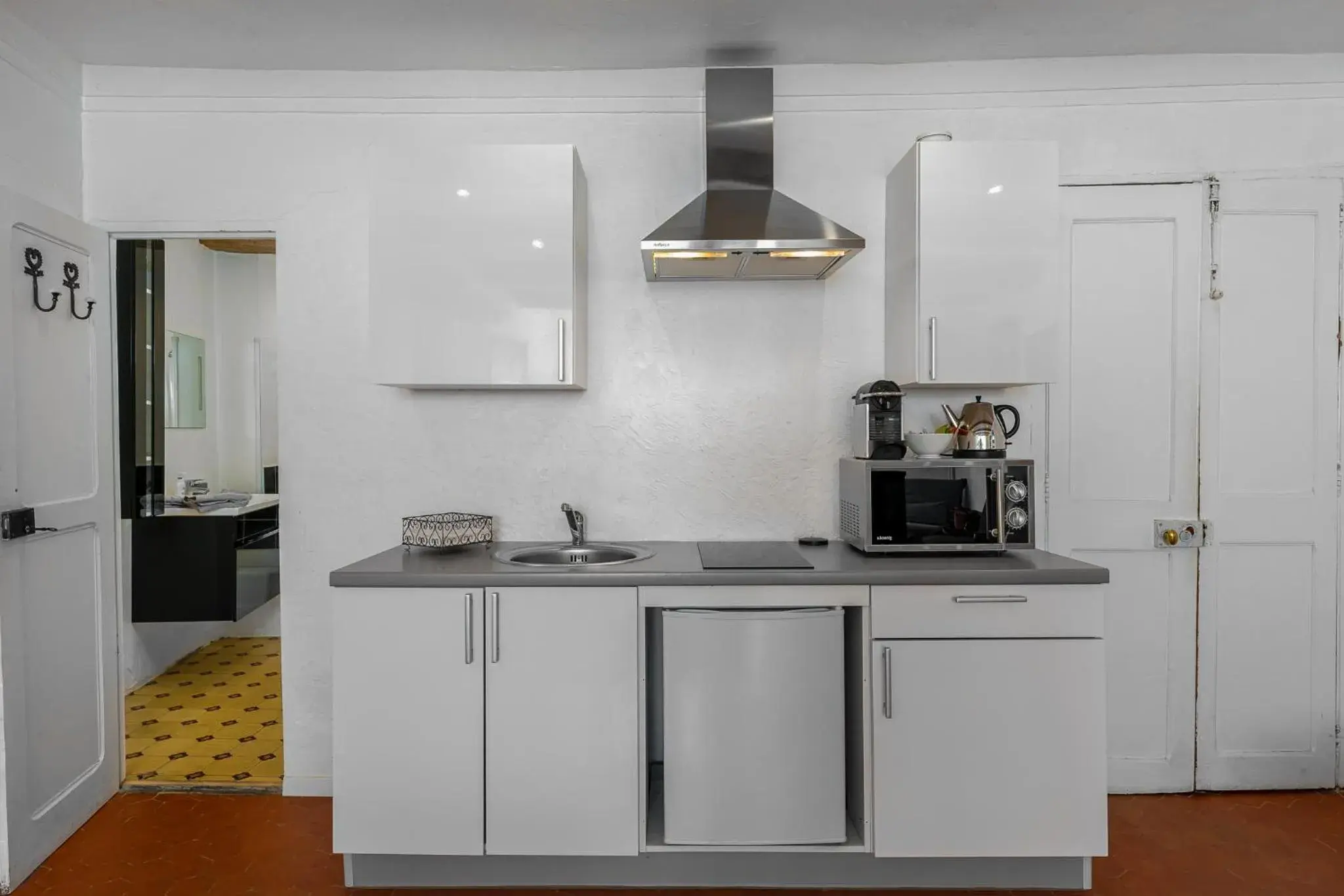 King Suite with Street View in Maison Carles BnB King Suite with Street View in Maison Carles BnB