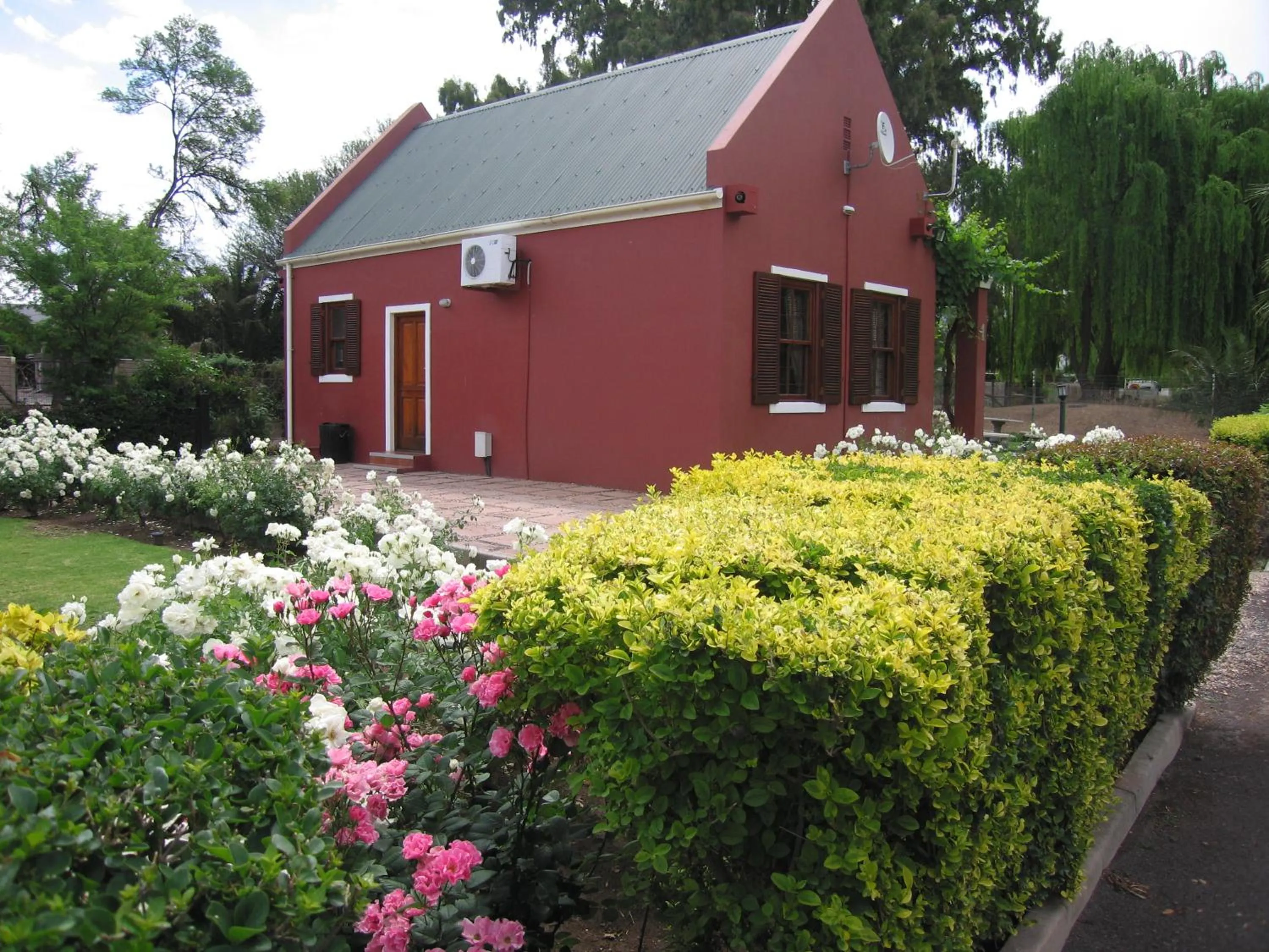 Property building in Beaufort Manor Country Lodge