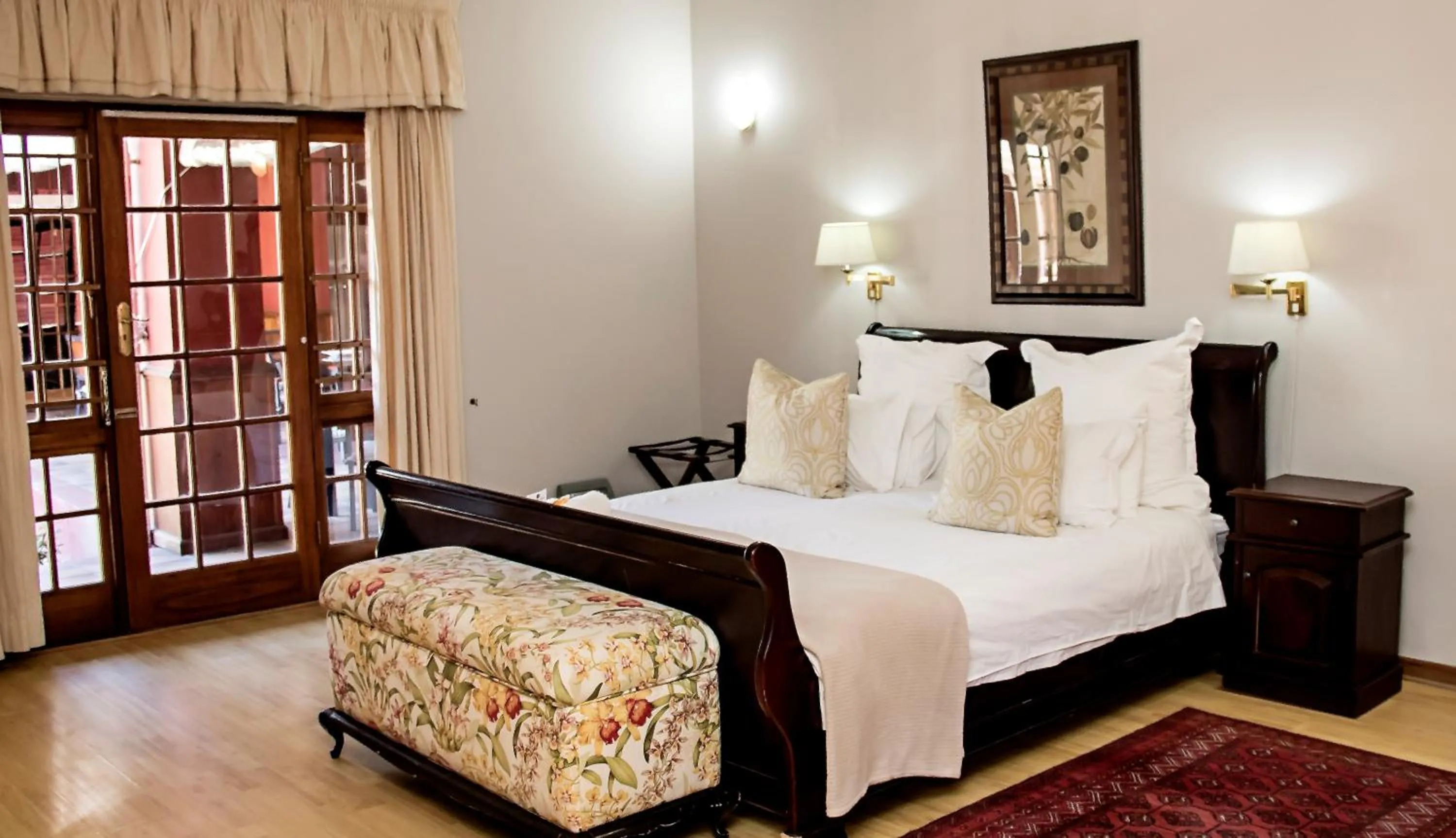 Bedroom, Bed in Beaufort Manor Country Lodge