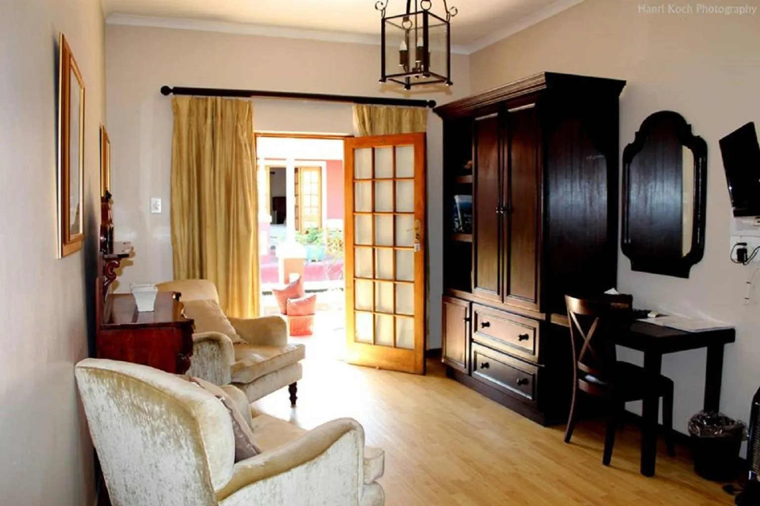 Decorative detail in Beaufort Manor Country Lodge