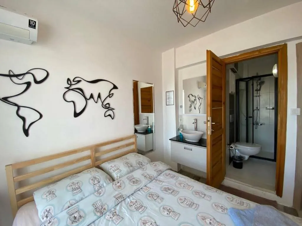 Bed in El Camino Hostel & Pub