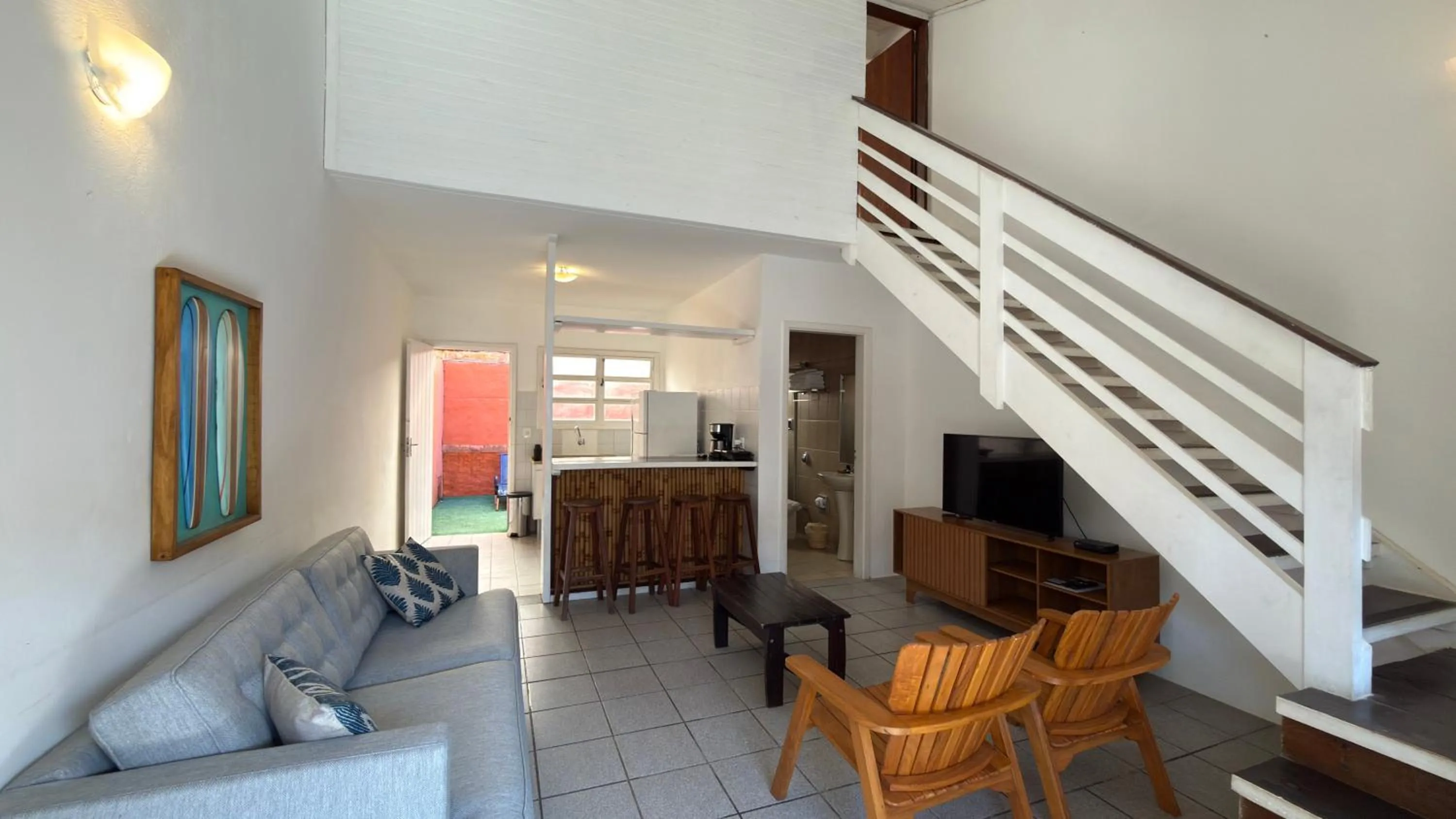 Seating area in Pousada Pantai Maresias