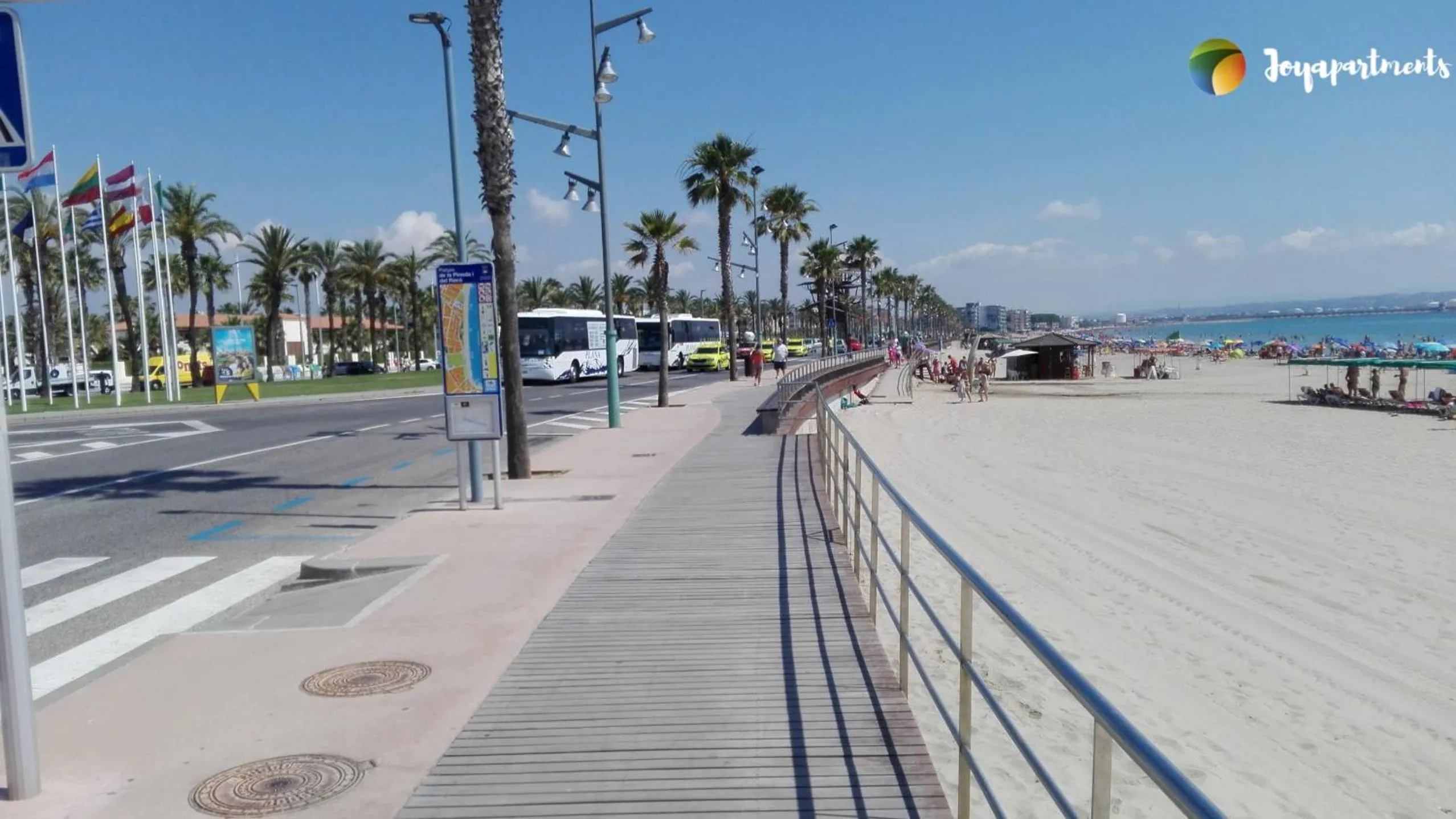 Beach in JOYAPARTMENTS Golden Pineda