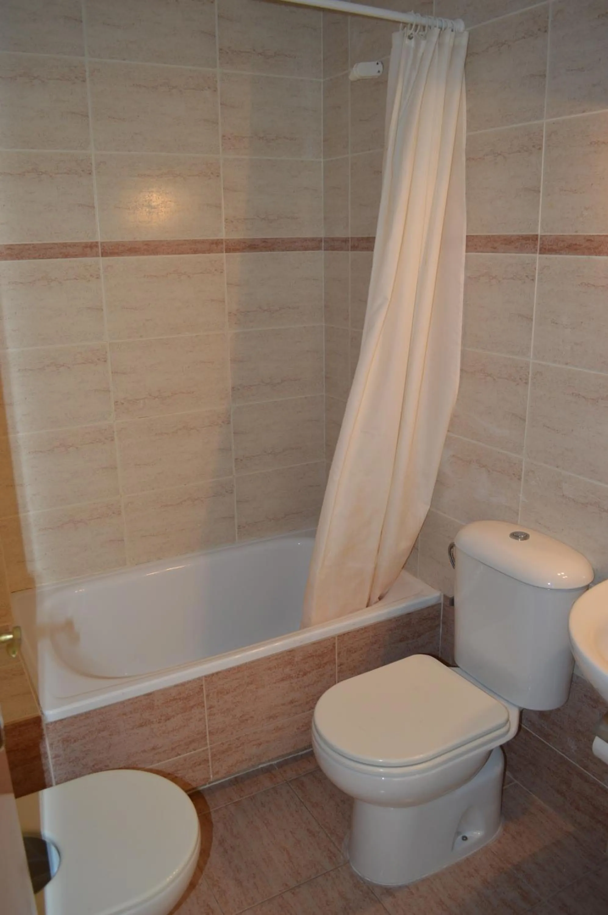 Bathroom in JOYAPARTMENTS Golden Pineda